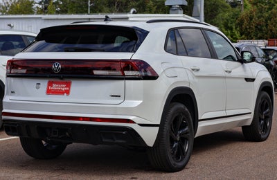 2026 Volkswagen Atlas Cross Sport SEL Premium R-Line