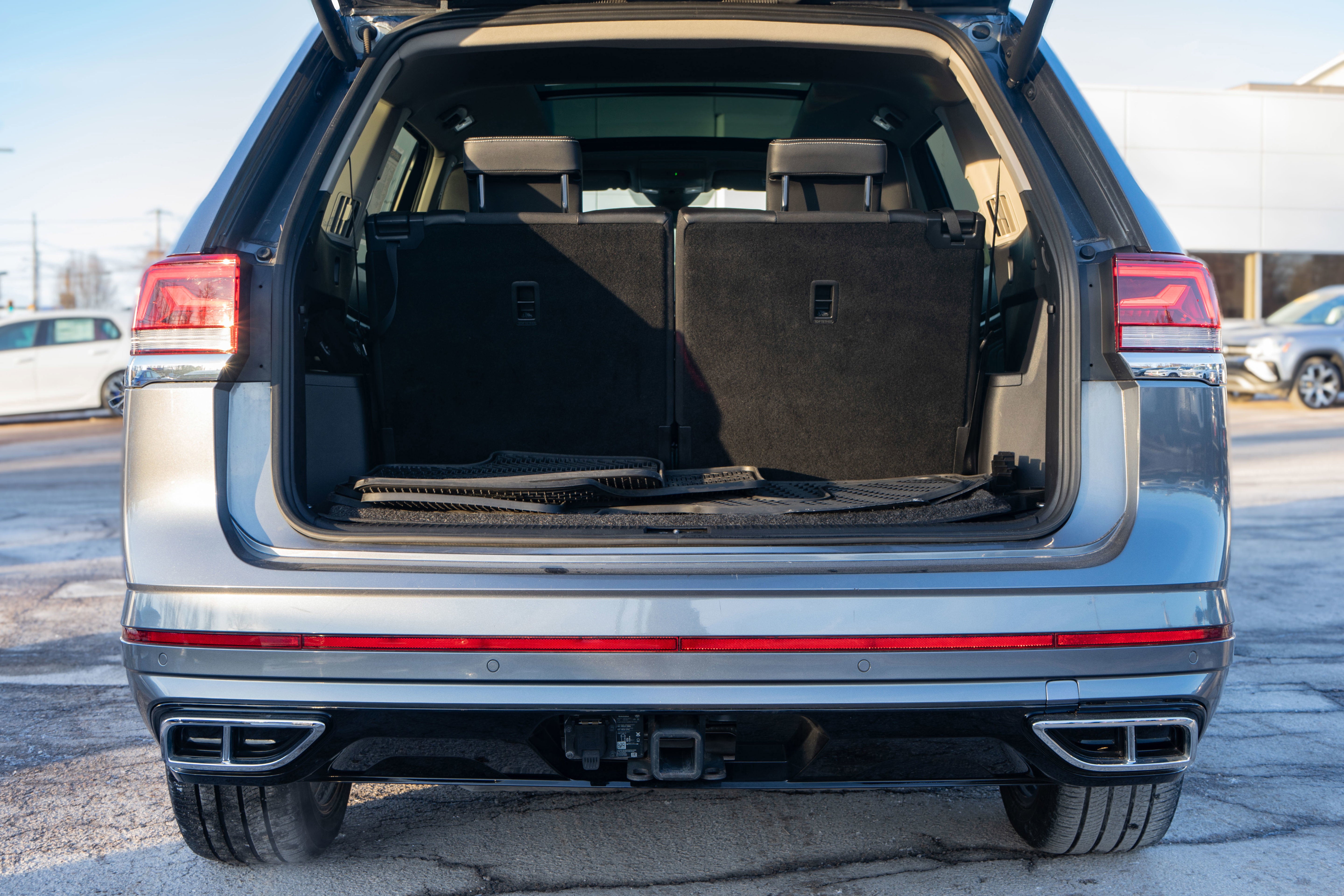 2023 Volkswagen Atlas 3.6L V6 SEL Premium R-Line