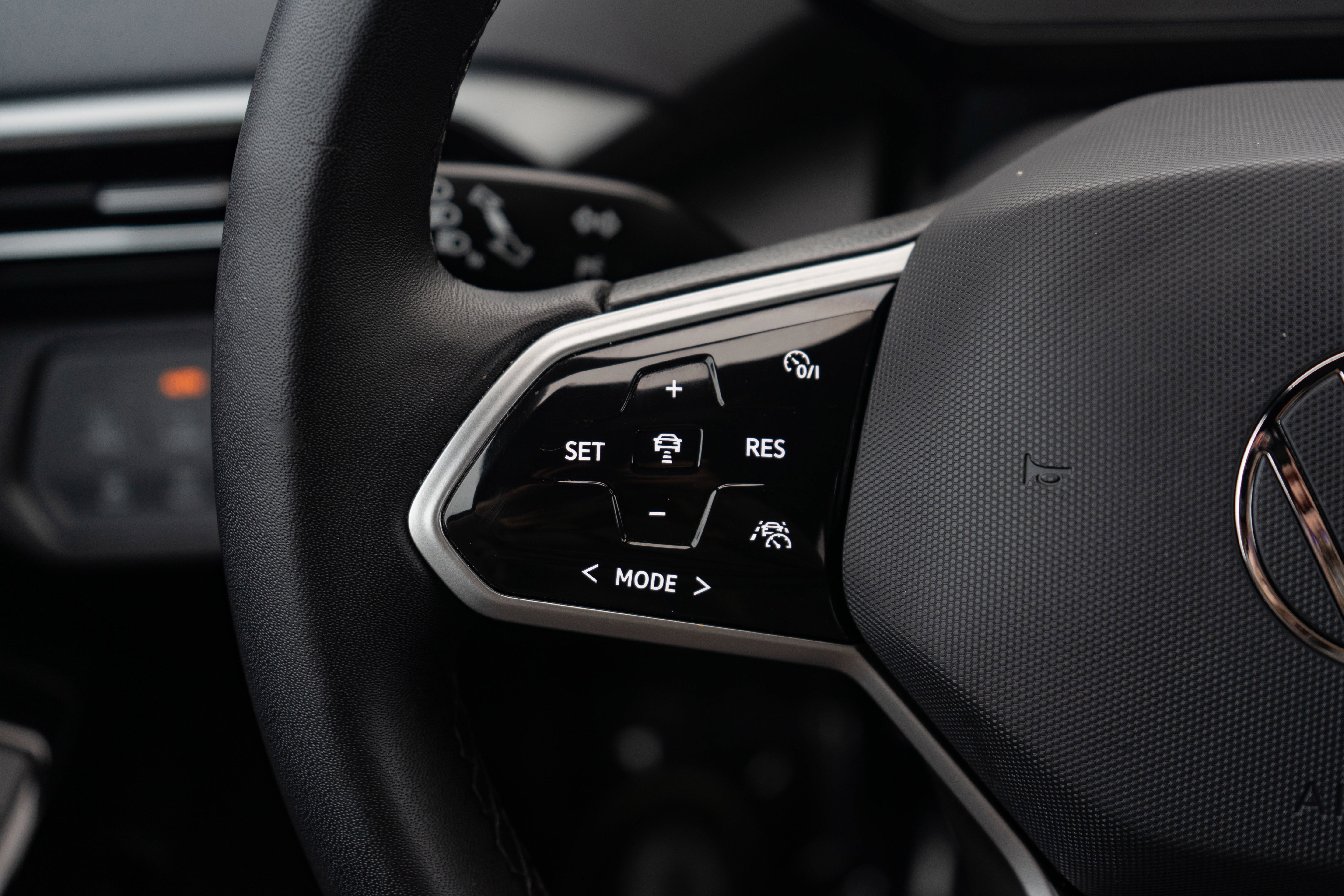 2023 Volkswagen ID.4 Base