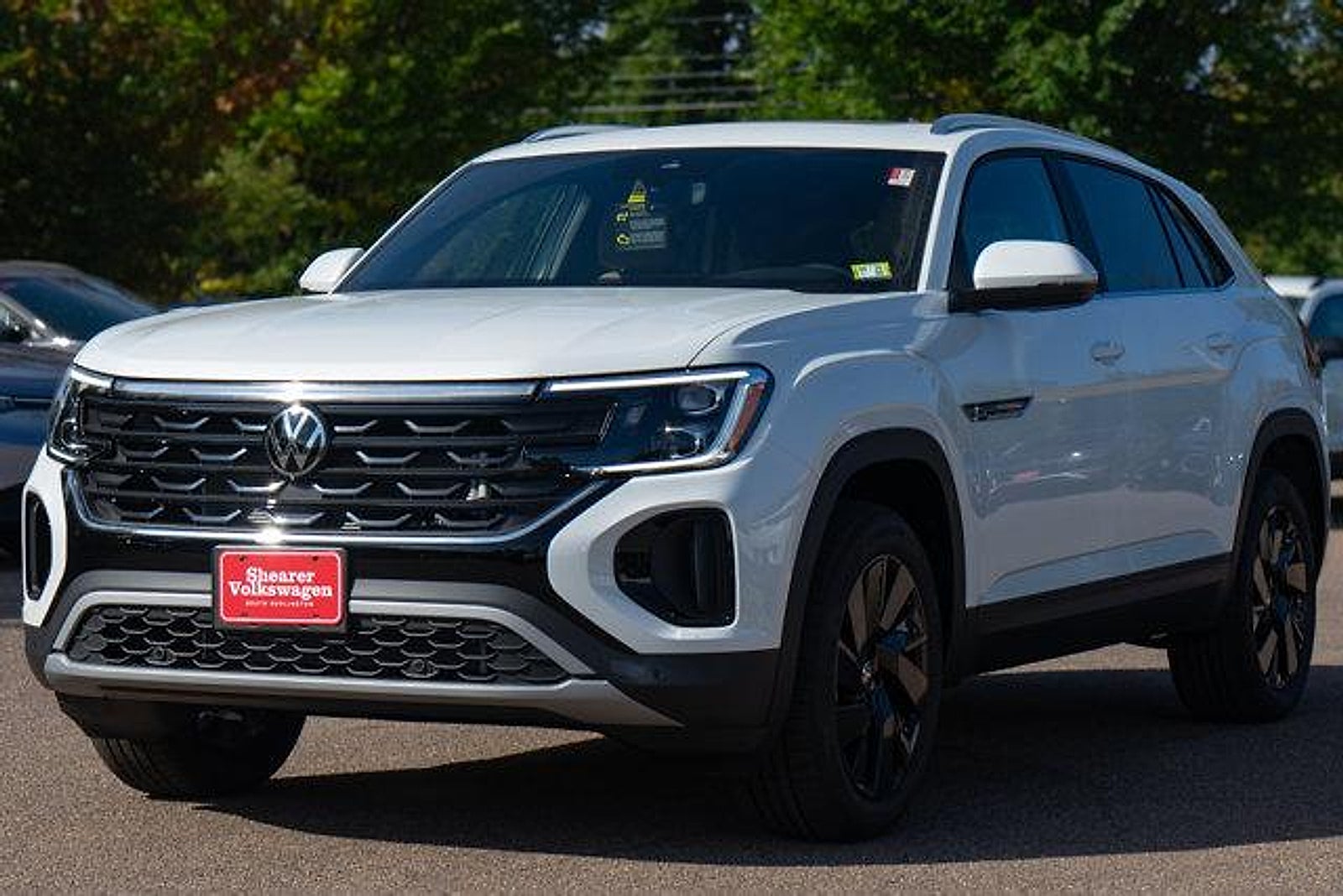 2026 Volkswagen Atlas Cross Sport SE with Technology