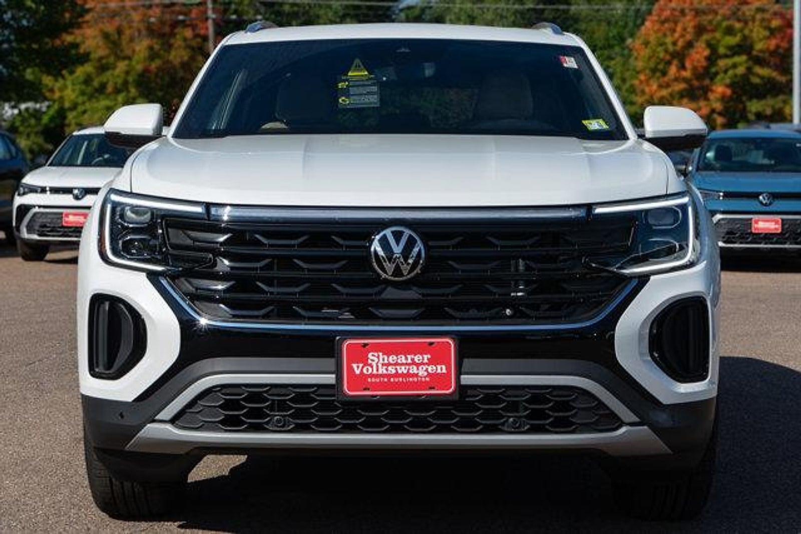 2026 Volkswagen Atlas Cross Sport SE with Technology