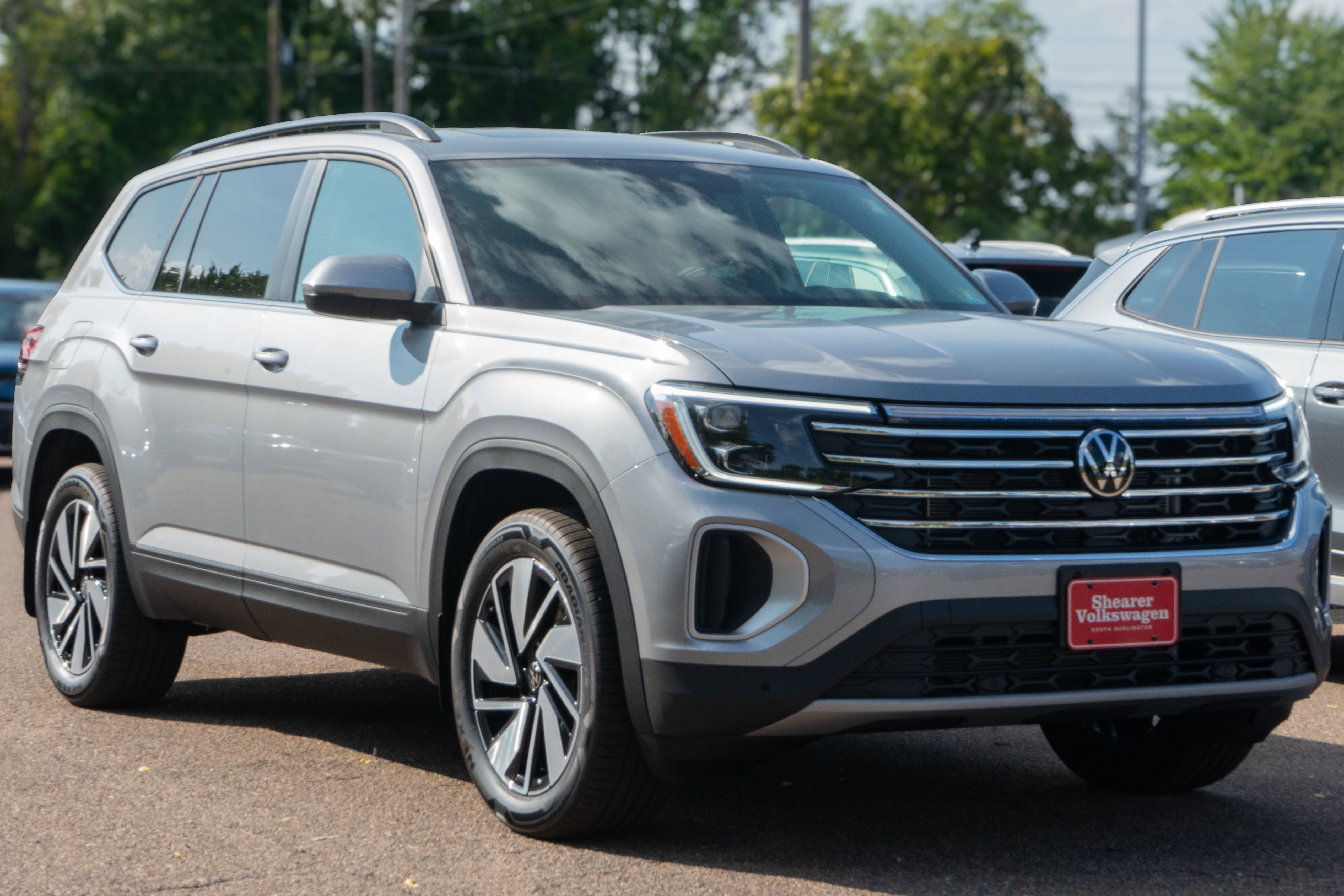 2026 Volkswagen Atlas 2.0T SE w/Technology