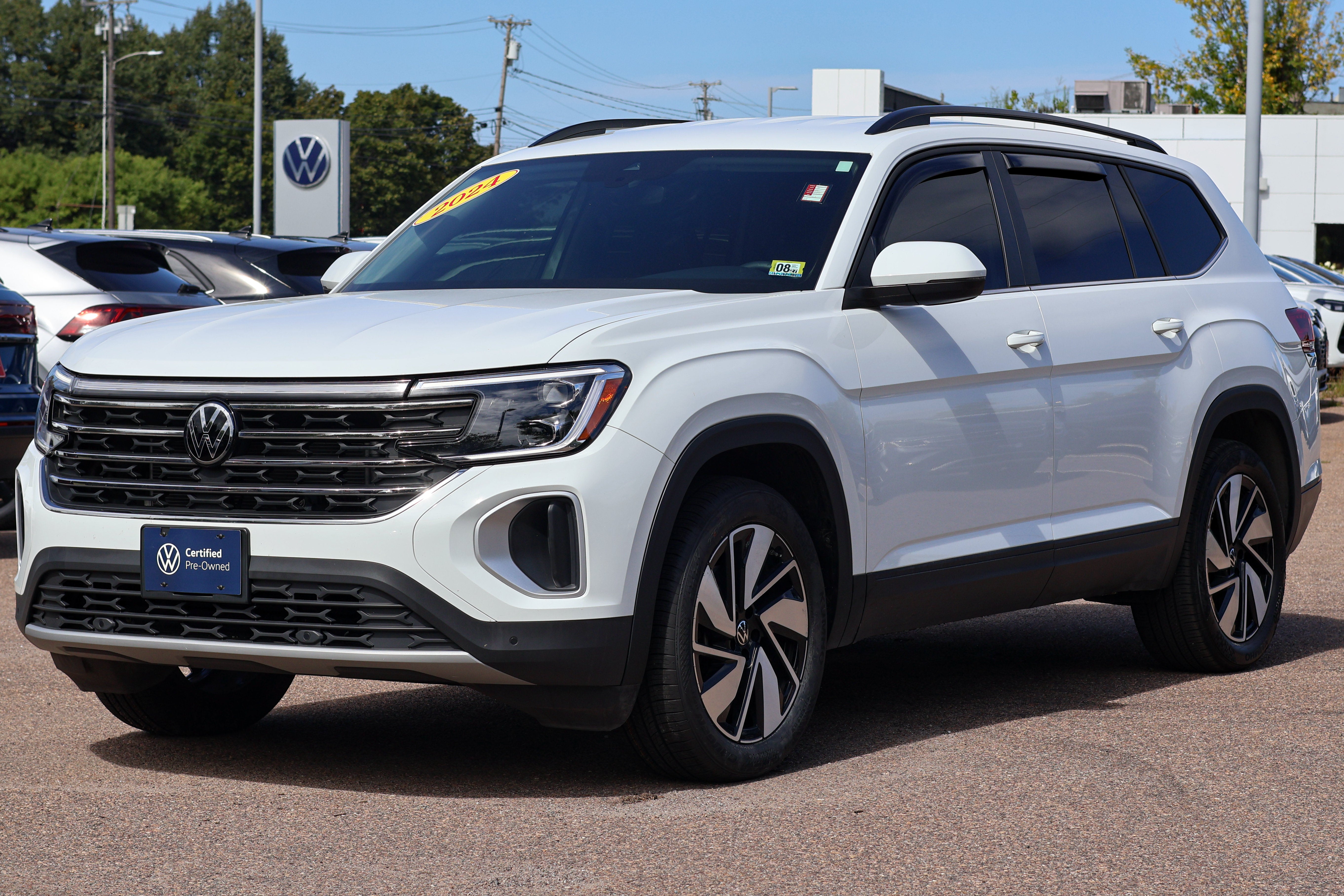 2024 Volkswagen Atlas 2.0T SE w/Technology
