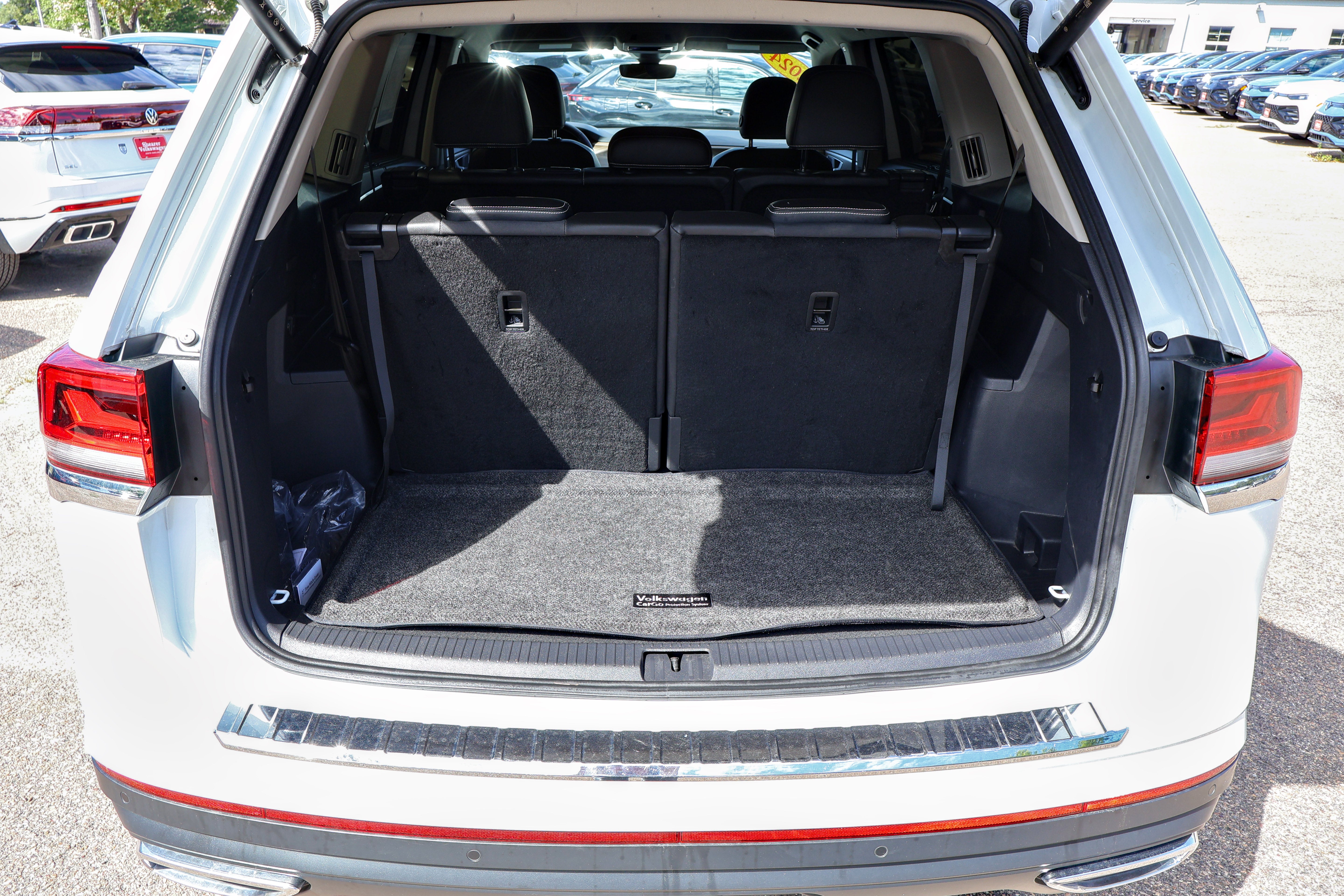 2024 Volkswagen Atlas 2.0T SE w/Technology