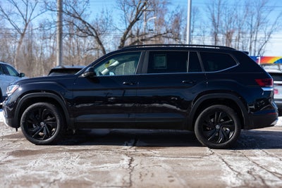 2022 Volkswagen Atlas 3.6L V6 SE w/Technology