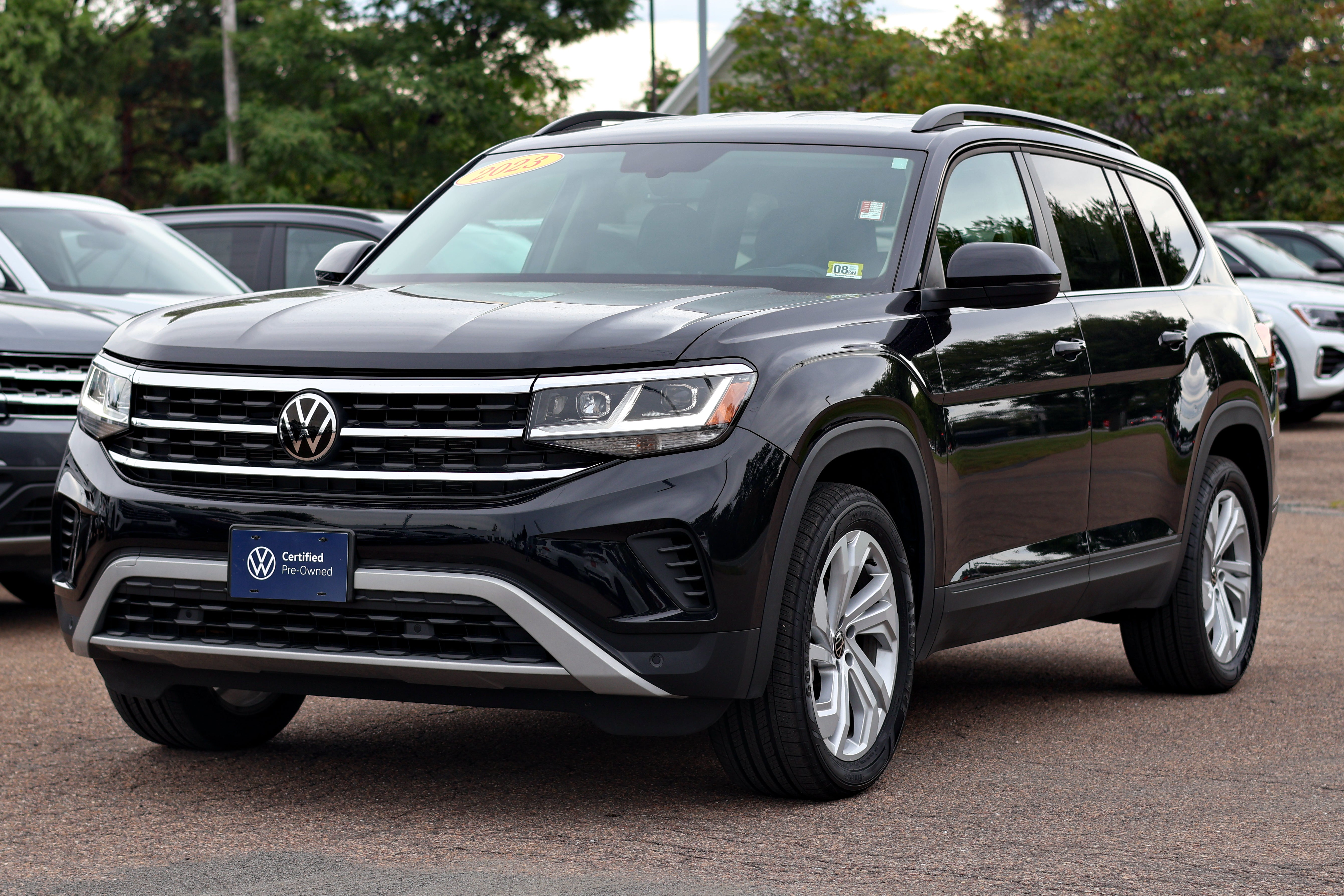 2023 Volkswagen Atlas 3.6L V6 SE w/Technology