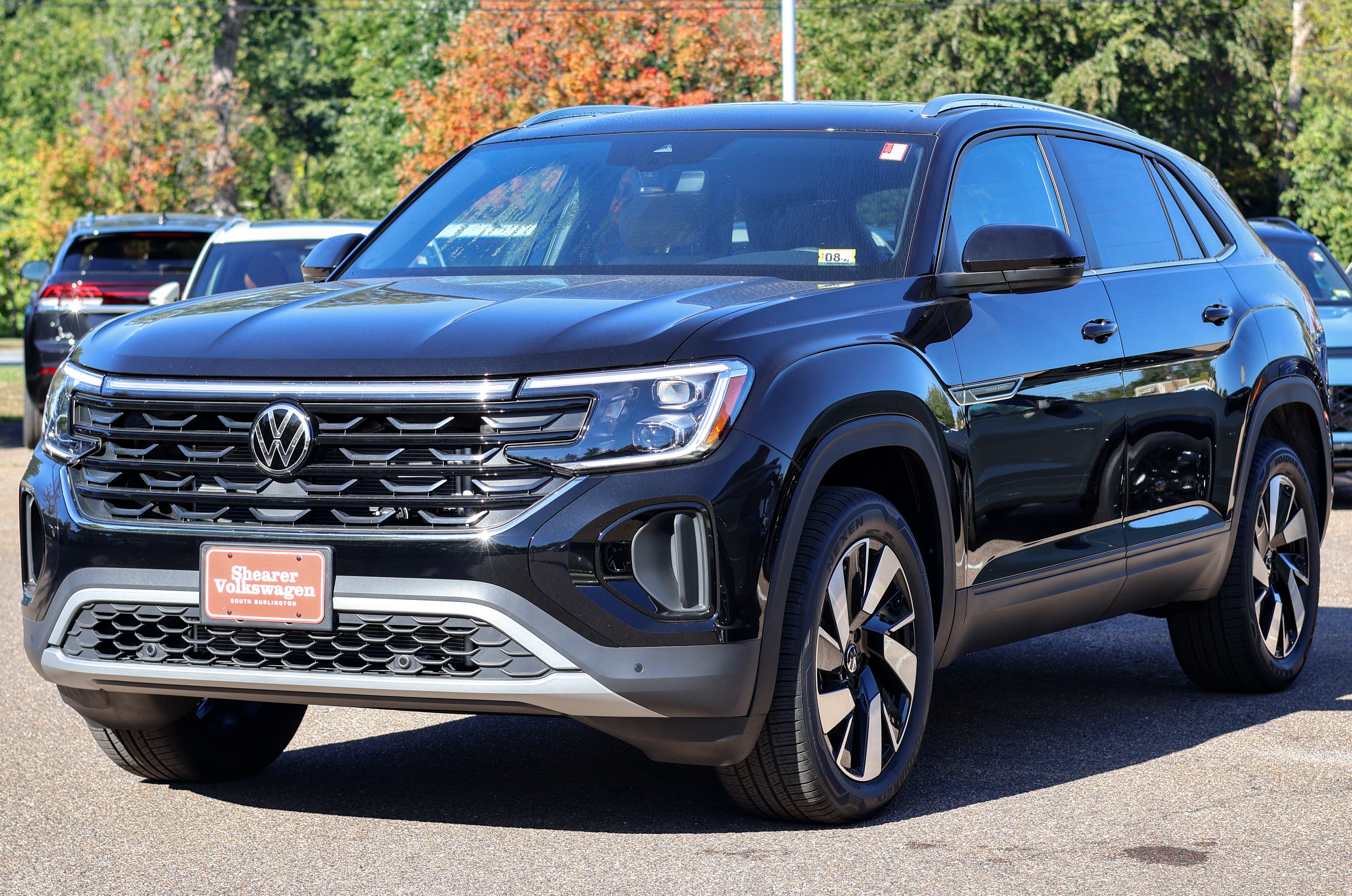 2026 Volkswagen Atlas Cross Sport SE with Technology