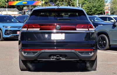 2026 Volkswagen Atlas Cross Sport SE with Technology