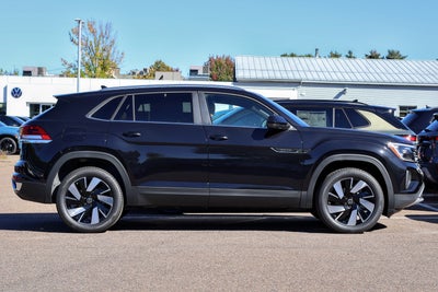 2026 Volkswagen Atlas Cross Sport SE with Technology