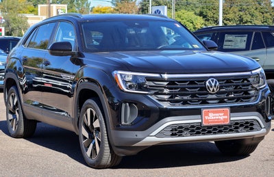 2026 Volkswagen Atlas Cross Sport SE with Technology