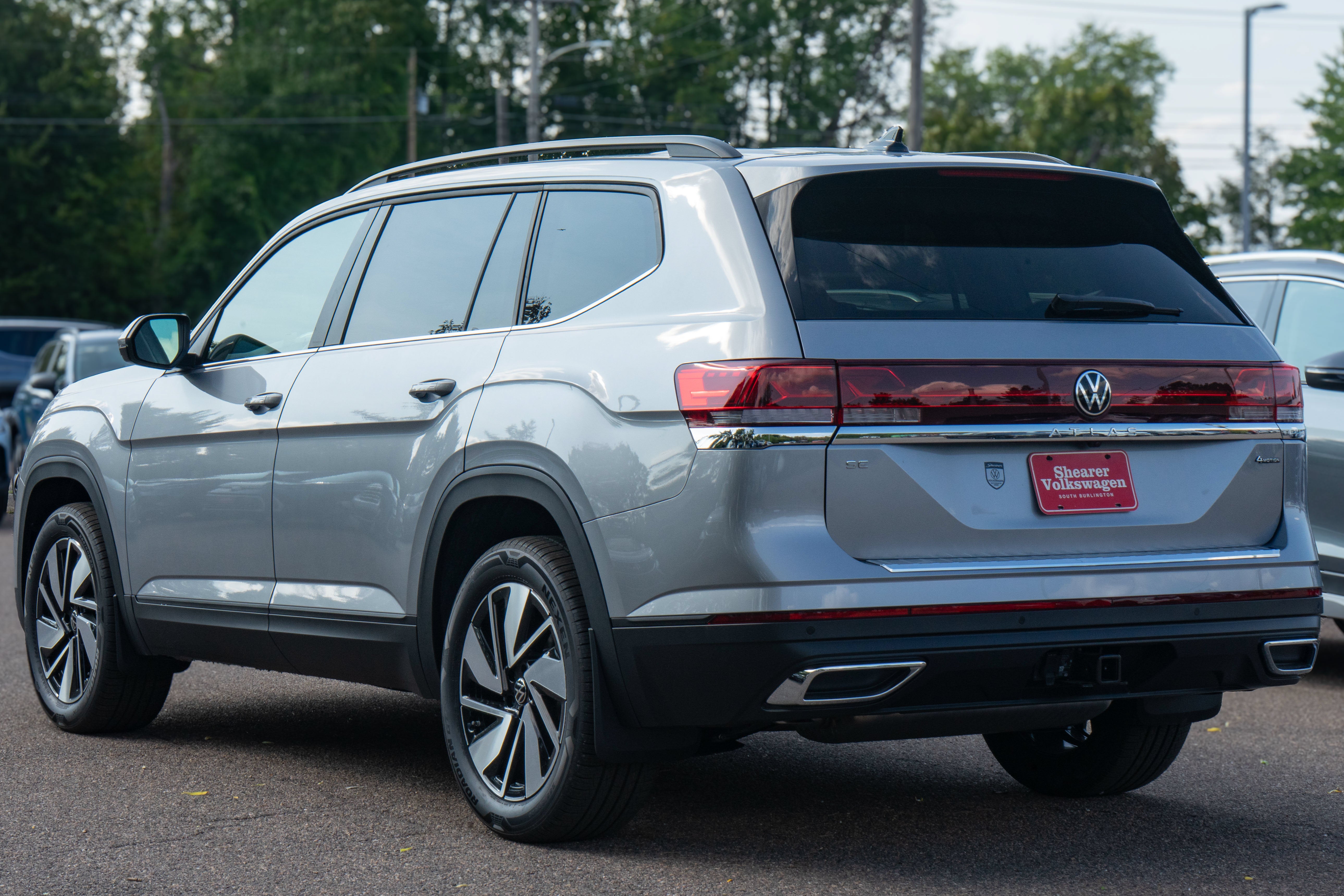 2026 Volkswagen Atlas SE with Technology