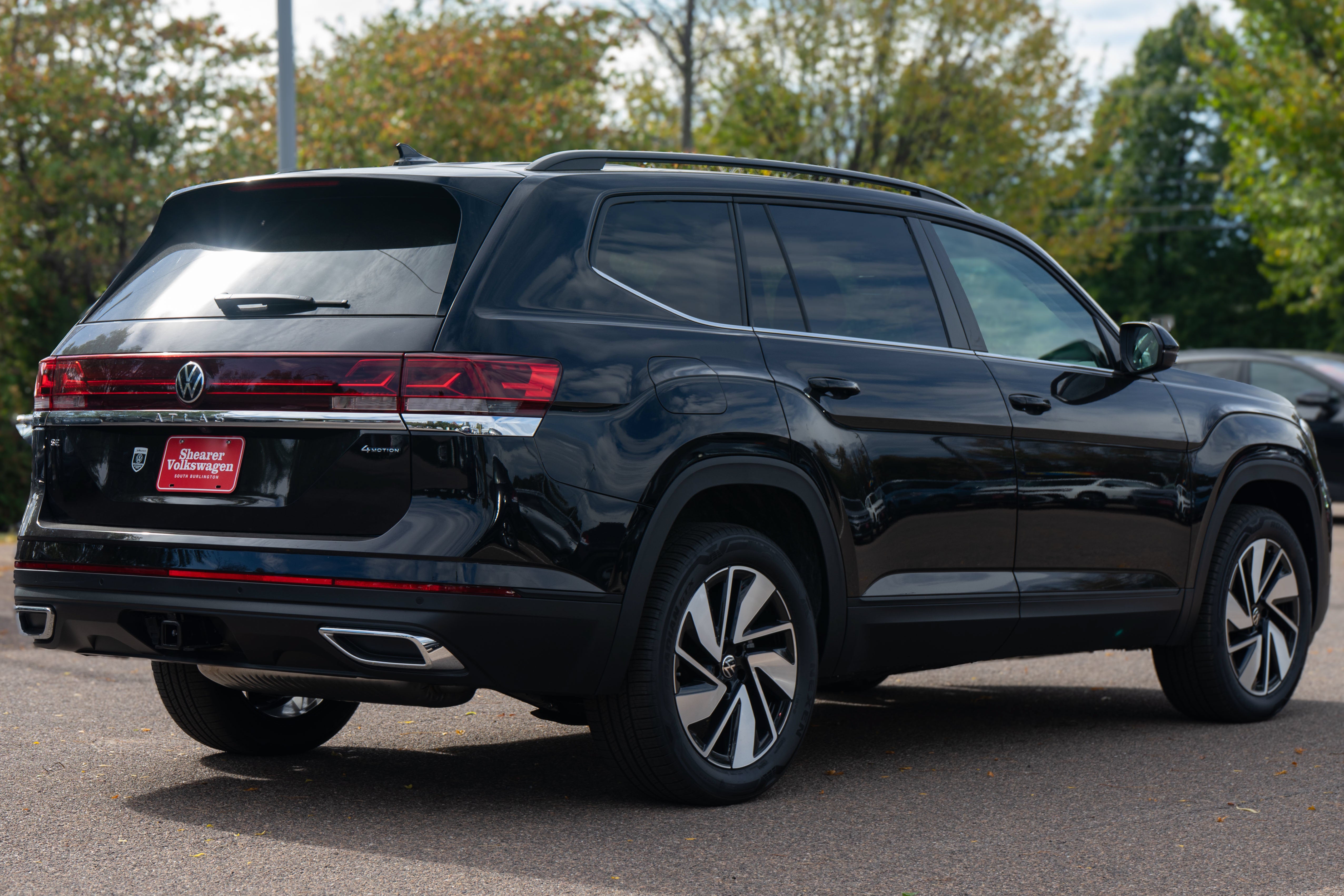 2026 Volkswagen Atlas SE with Technology