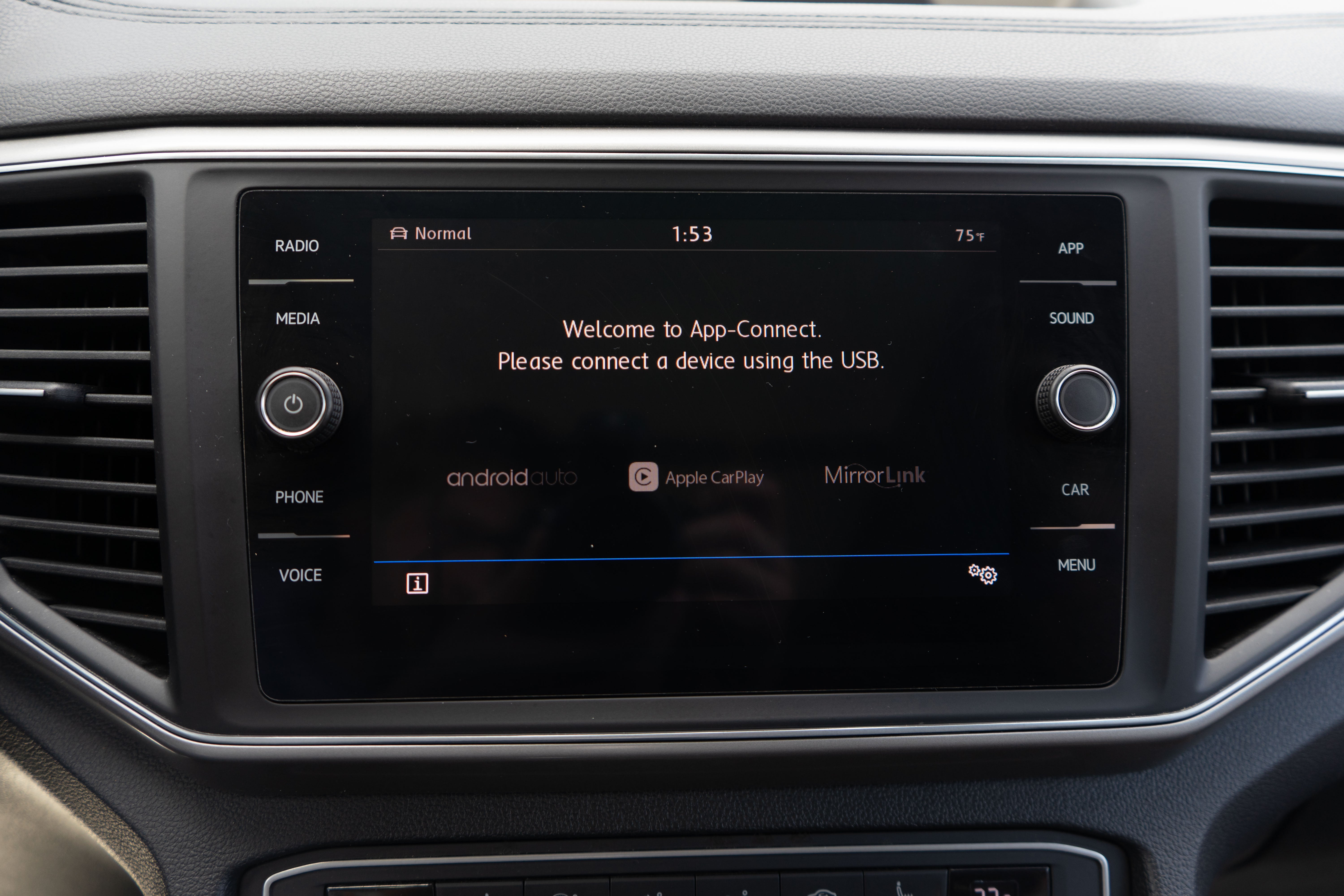 2019 Volkswagen Atlas 3.6L V6 SE w/Technology