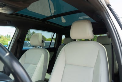 2020 Volkswagen Tiguan SE R-Line Black