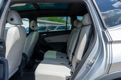 2020 Volkswagen Tiguan SE R-Line Black