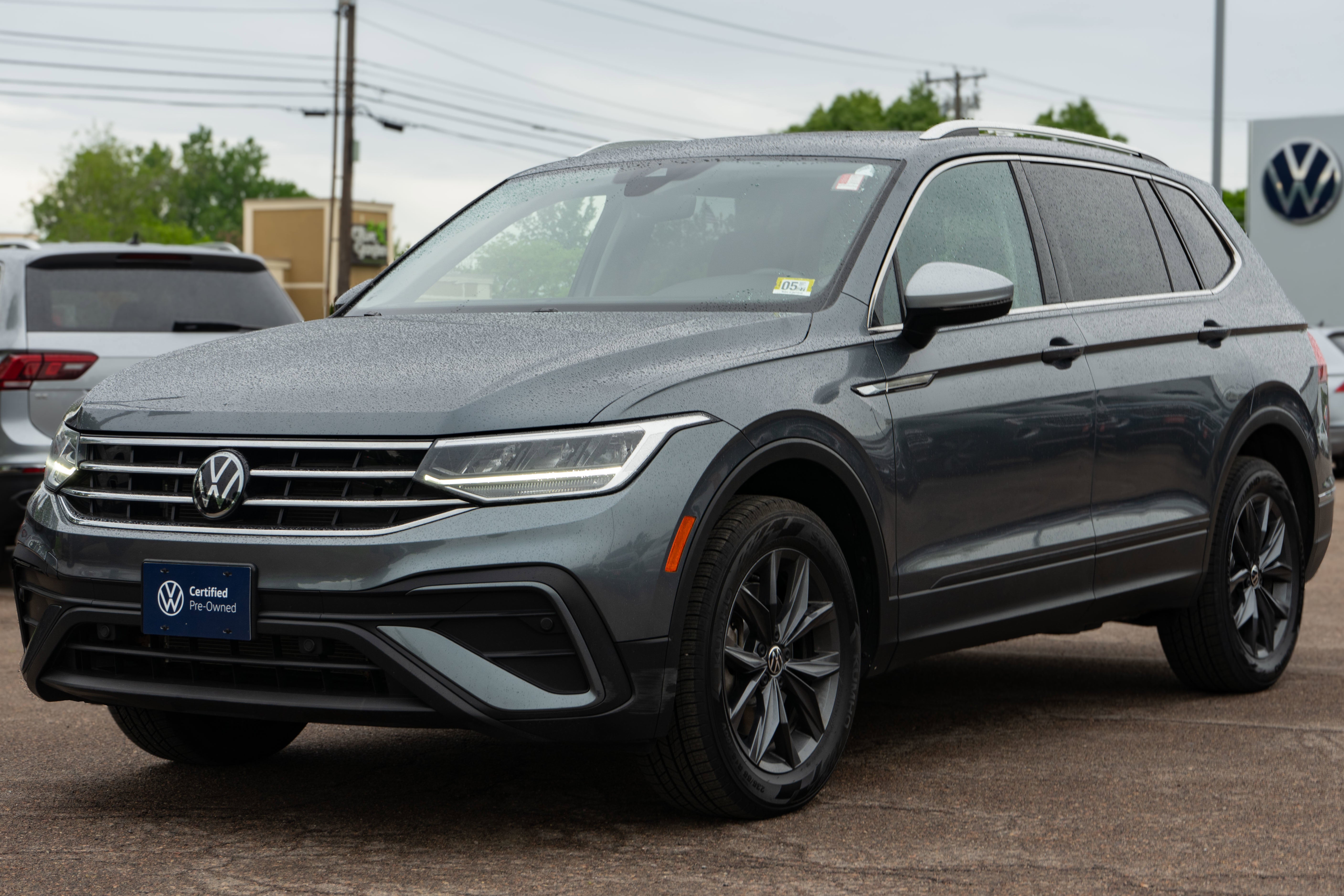 2022 Volkswagen Tiguan SE