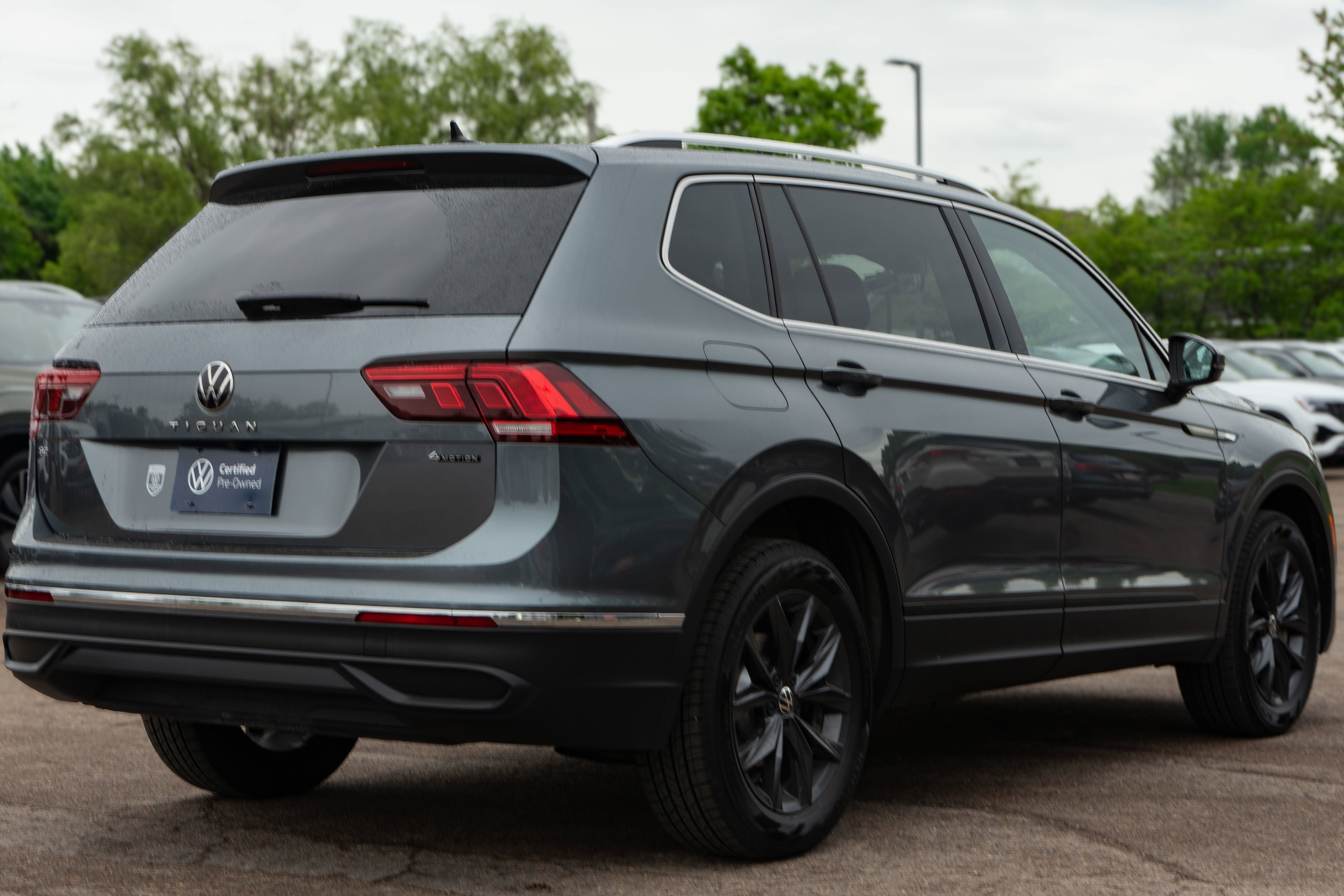 2022 Volkswagen Tiguan SE