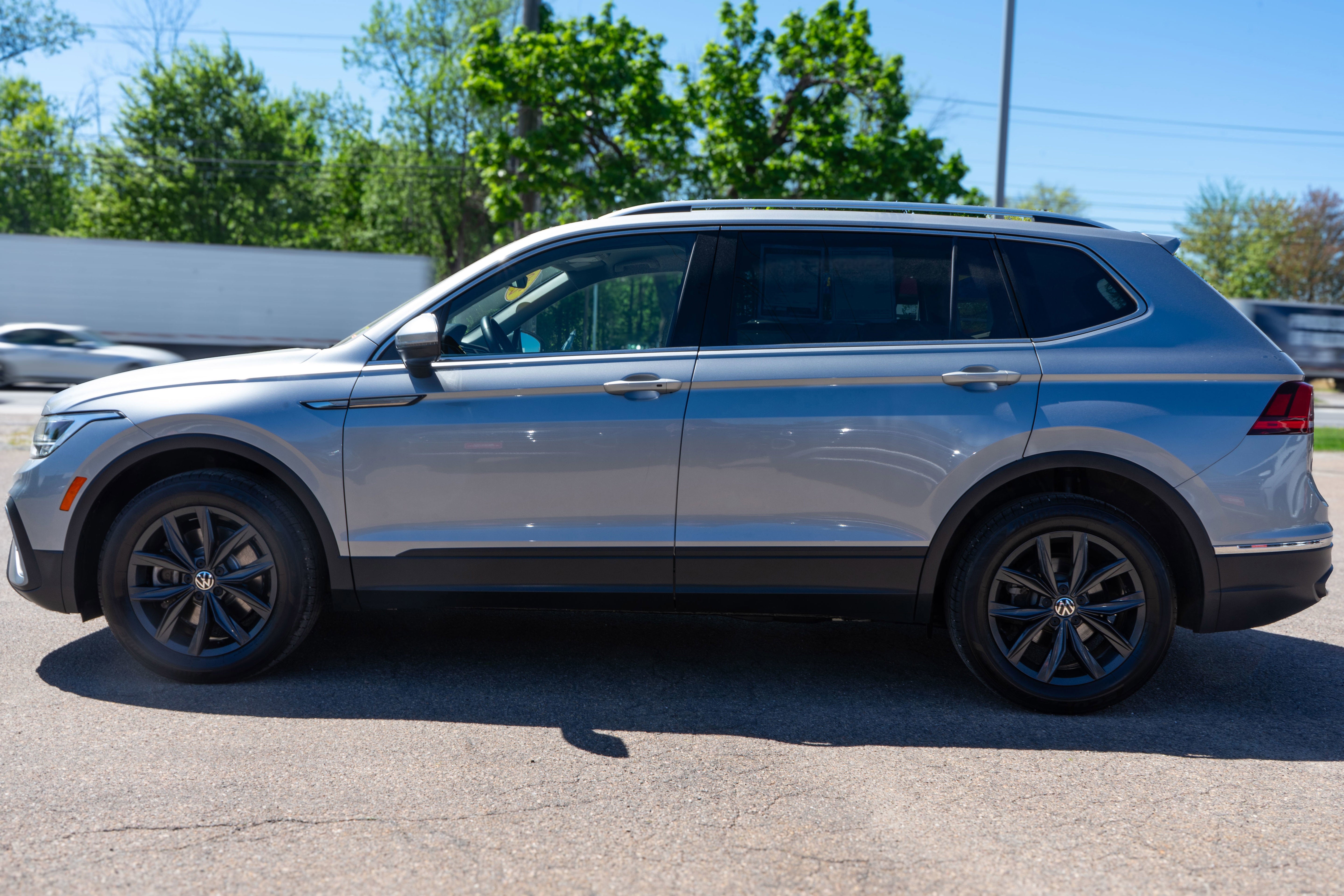 2024 Volkswagen Tiguan SE