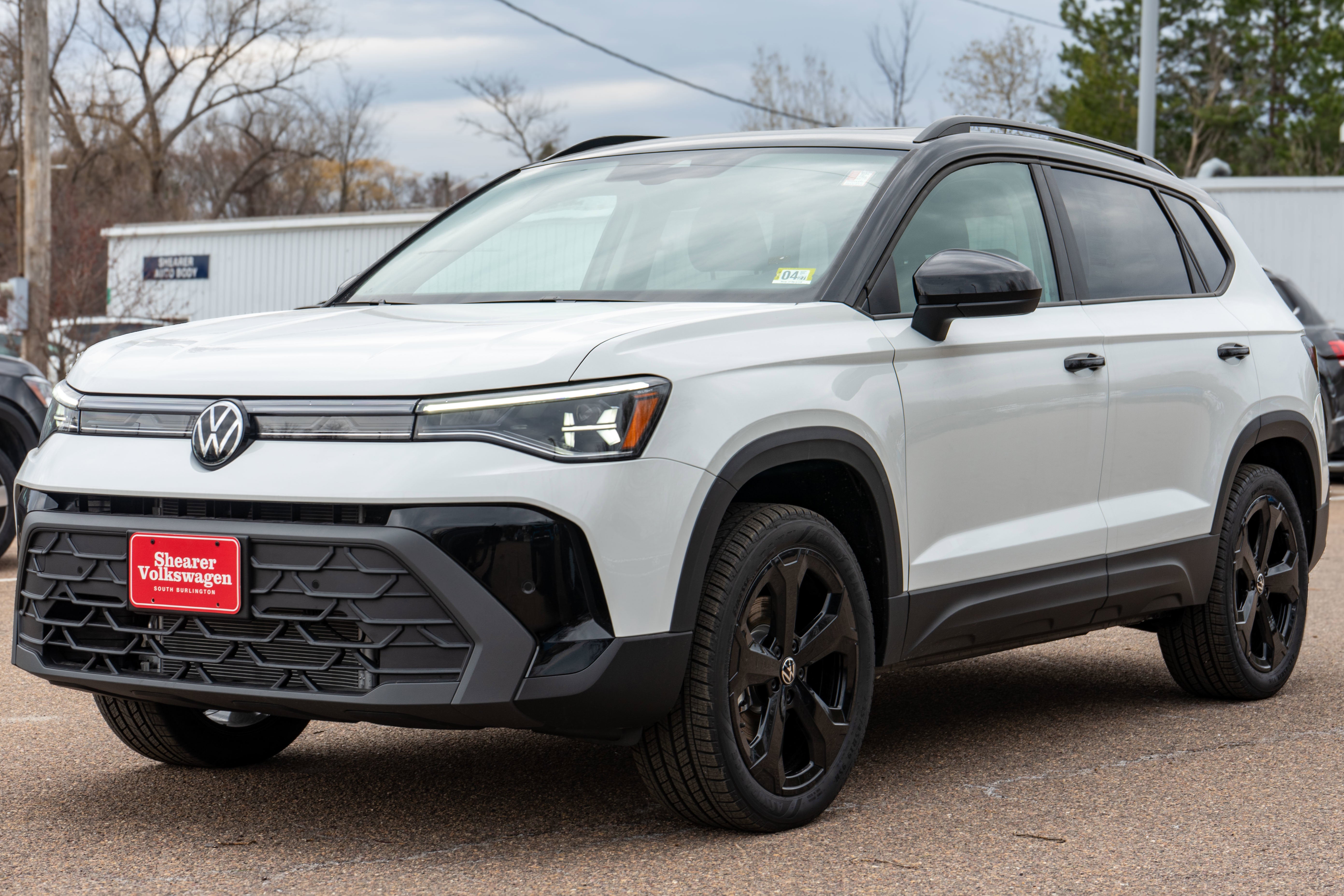 2026 Volkswagen Taos SE Black