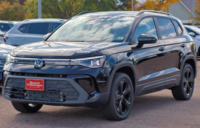 2027 Volkswagen Taos SE Black