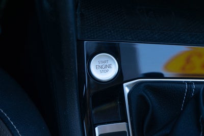 2023 Volkswagen Taos SEL