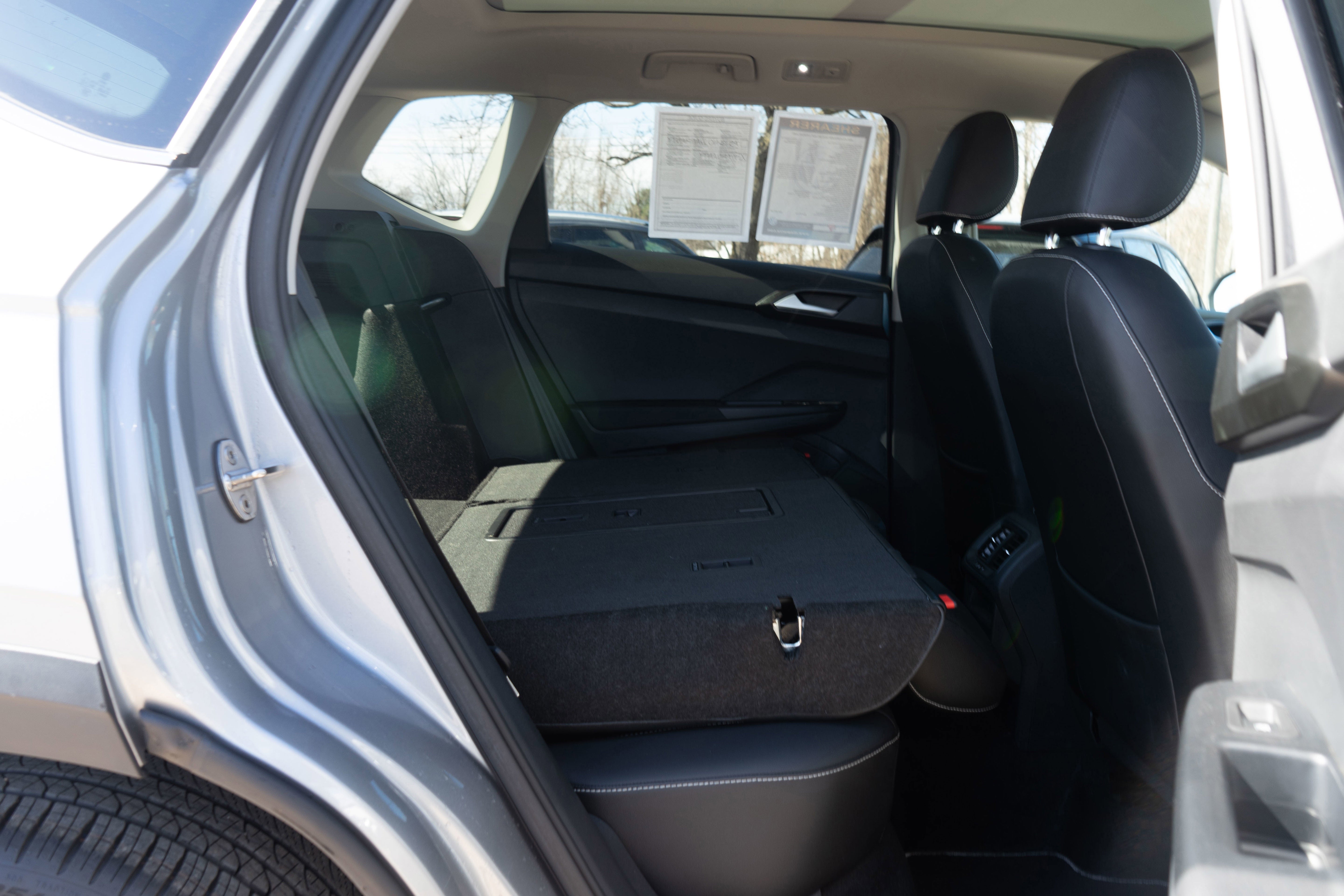 2023 Volkswagen Taos SEL