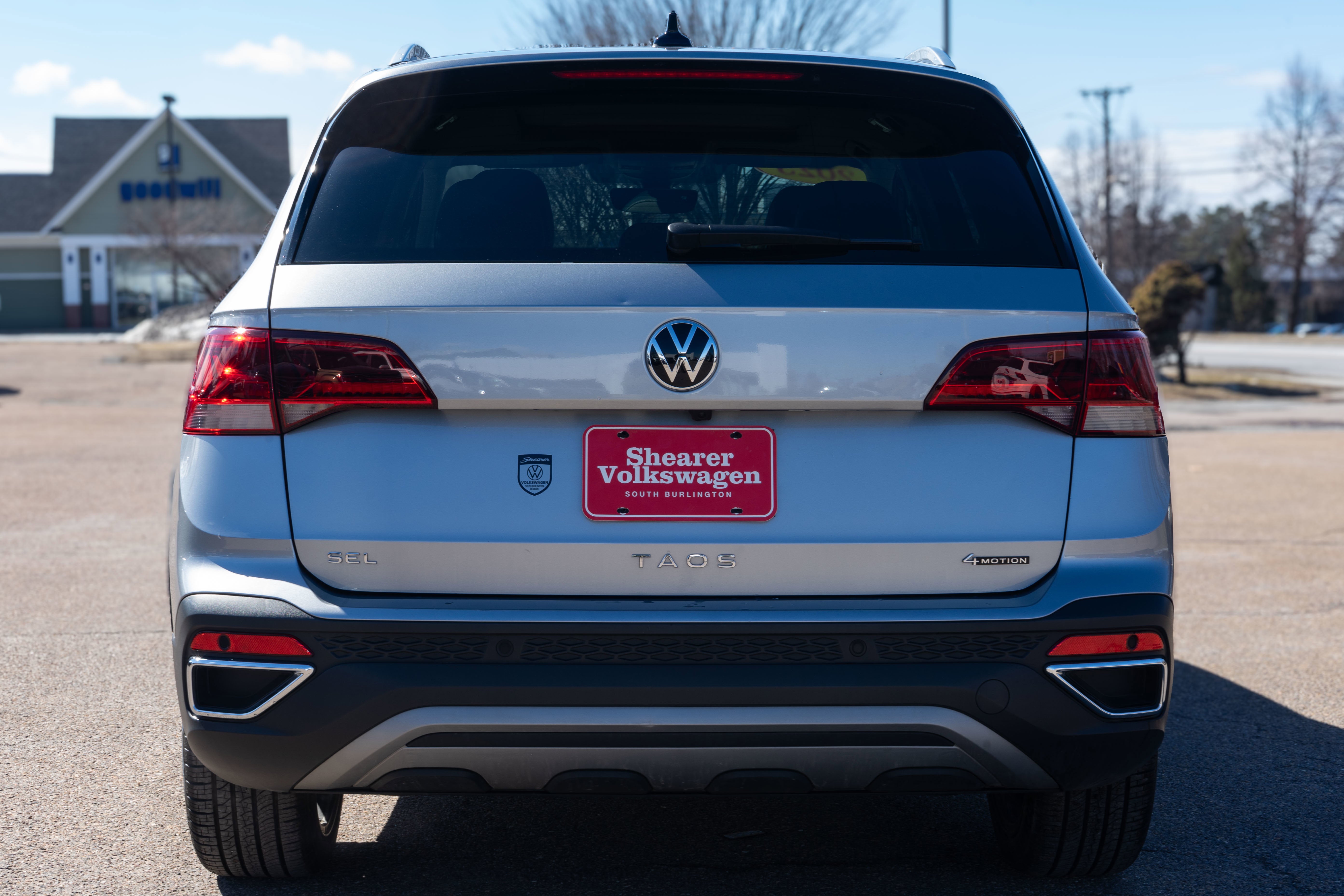 2023 Volkswagen Taos SEL