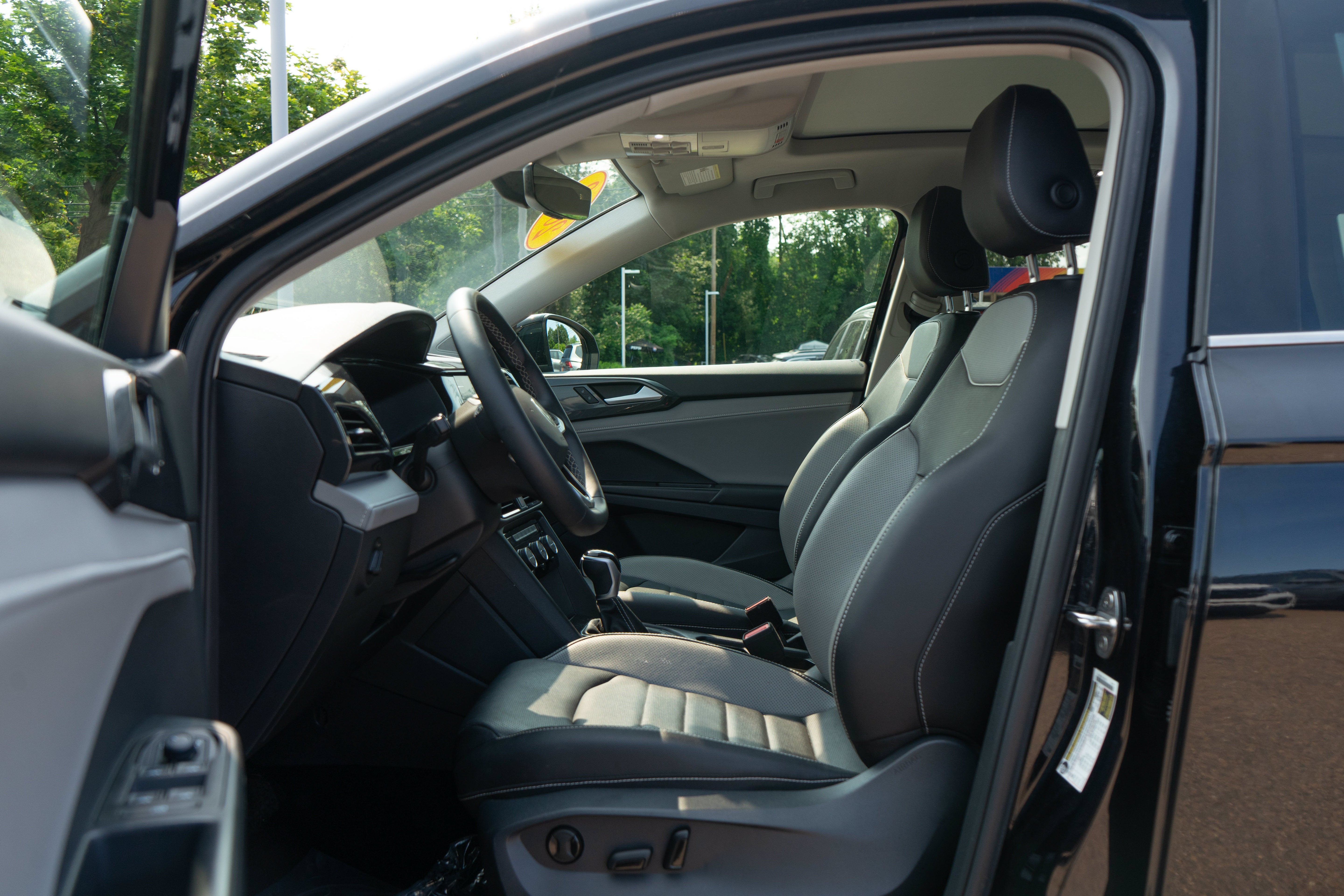 2023 Volkswagen Taos 1.5T SEL