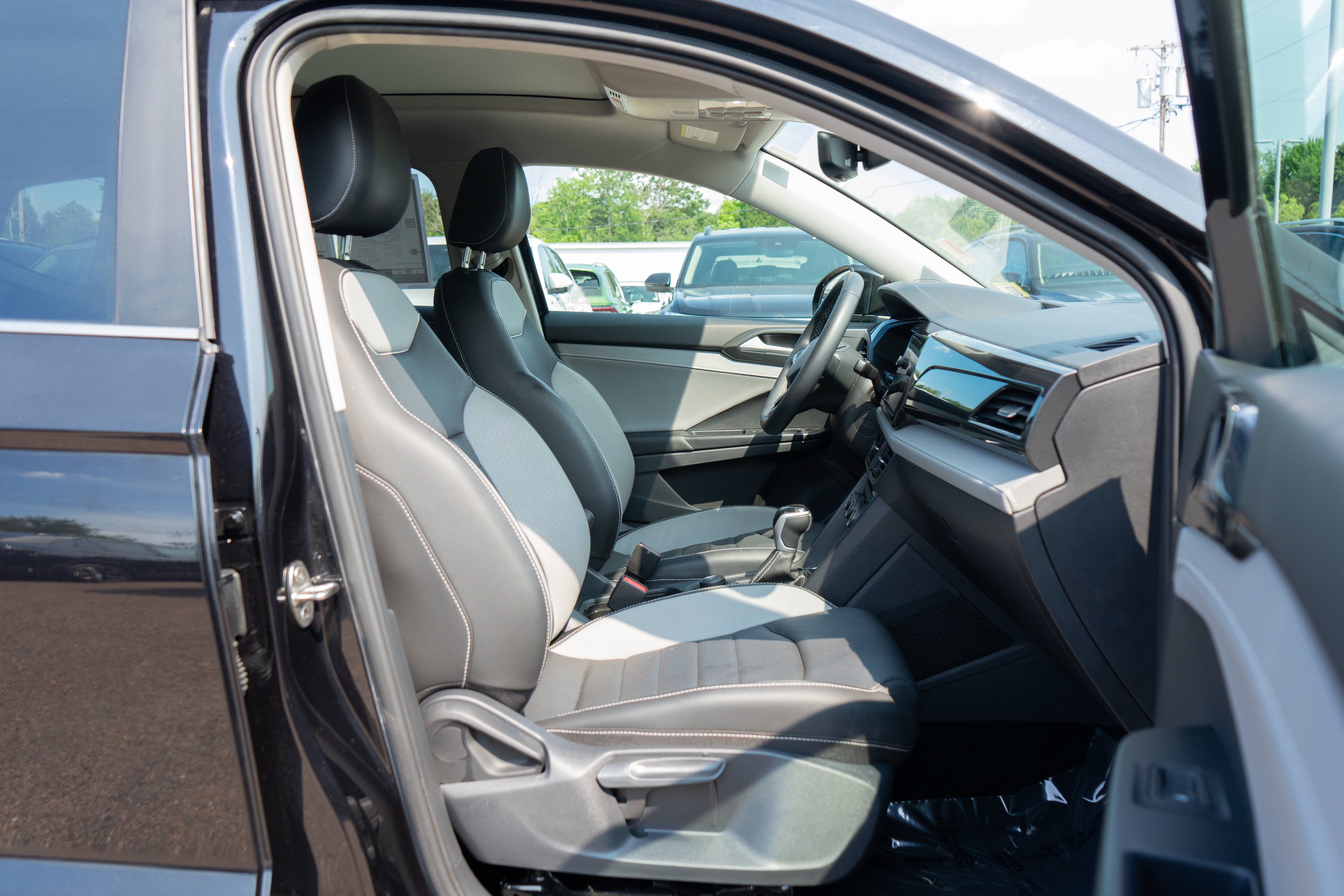 2023 Volkswagen Taos 1.5T SEL