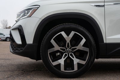 2023 Volkswagen Taos SEL