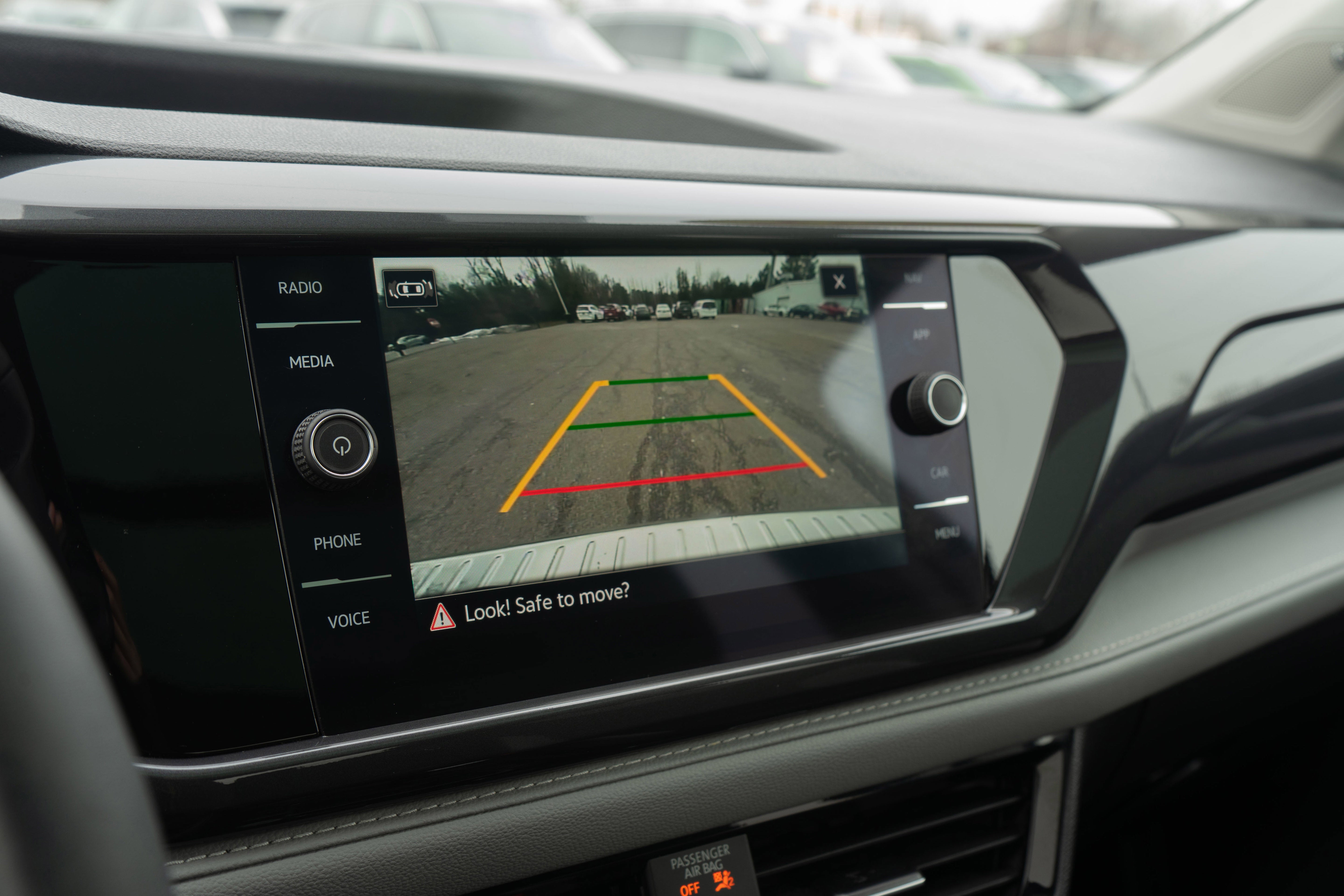 2023 Volkswagen Taos SEL