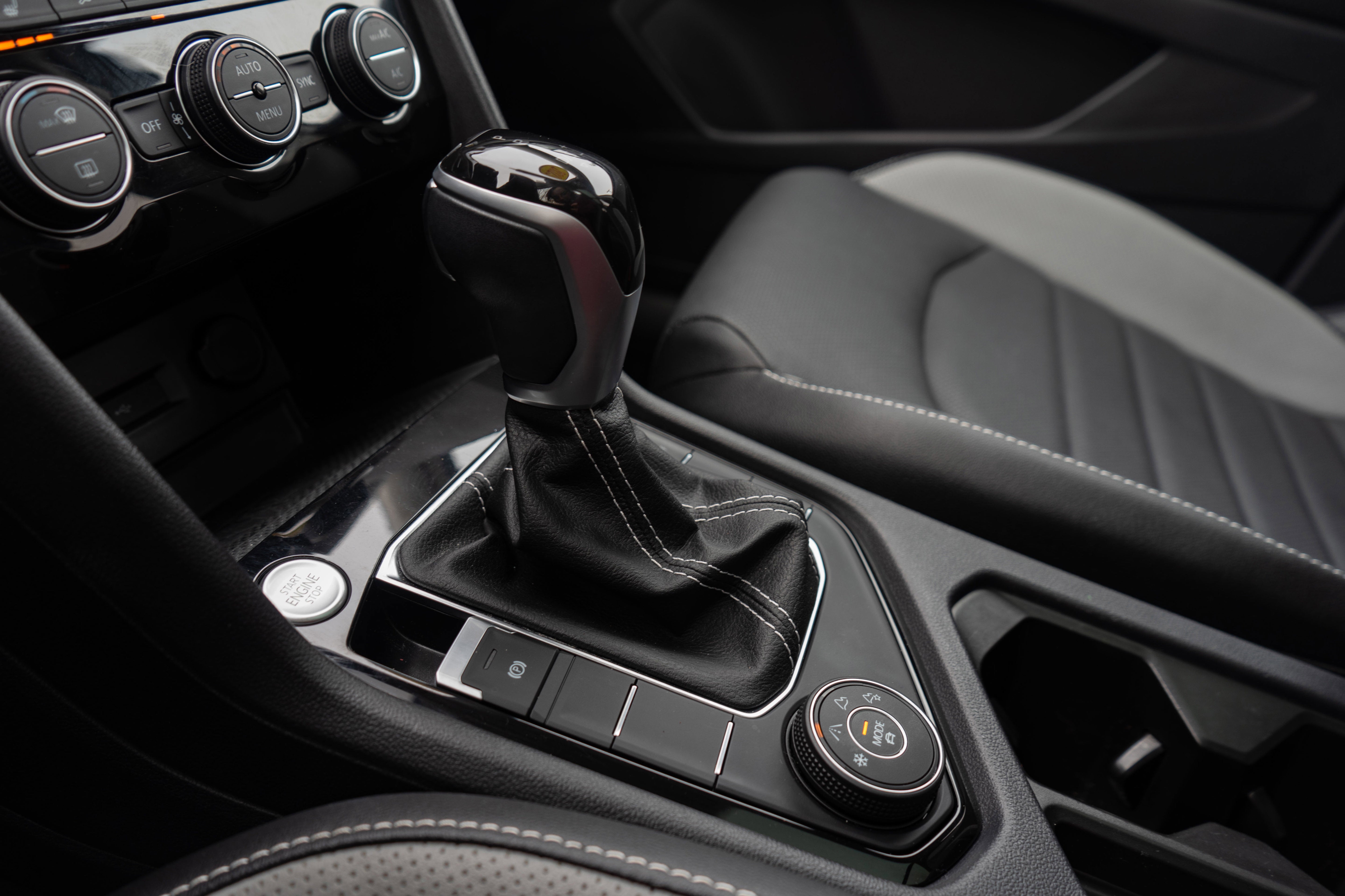 2023 Volkswagen Taos SEL