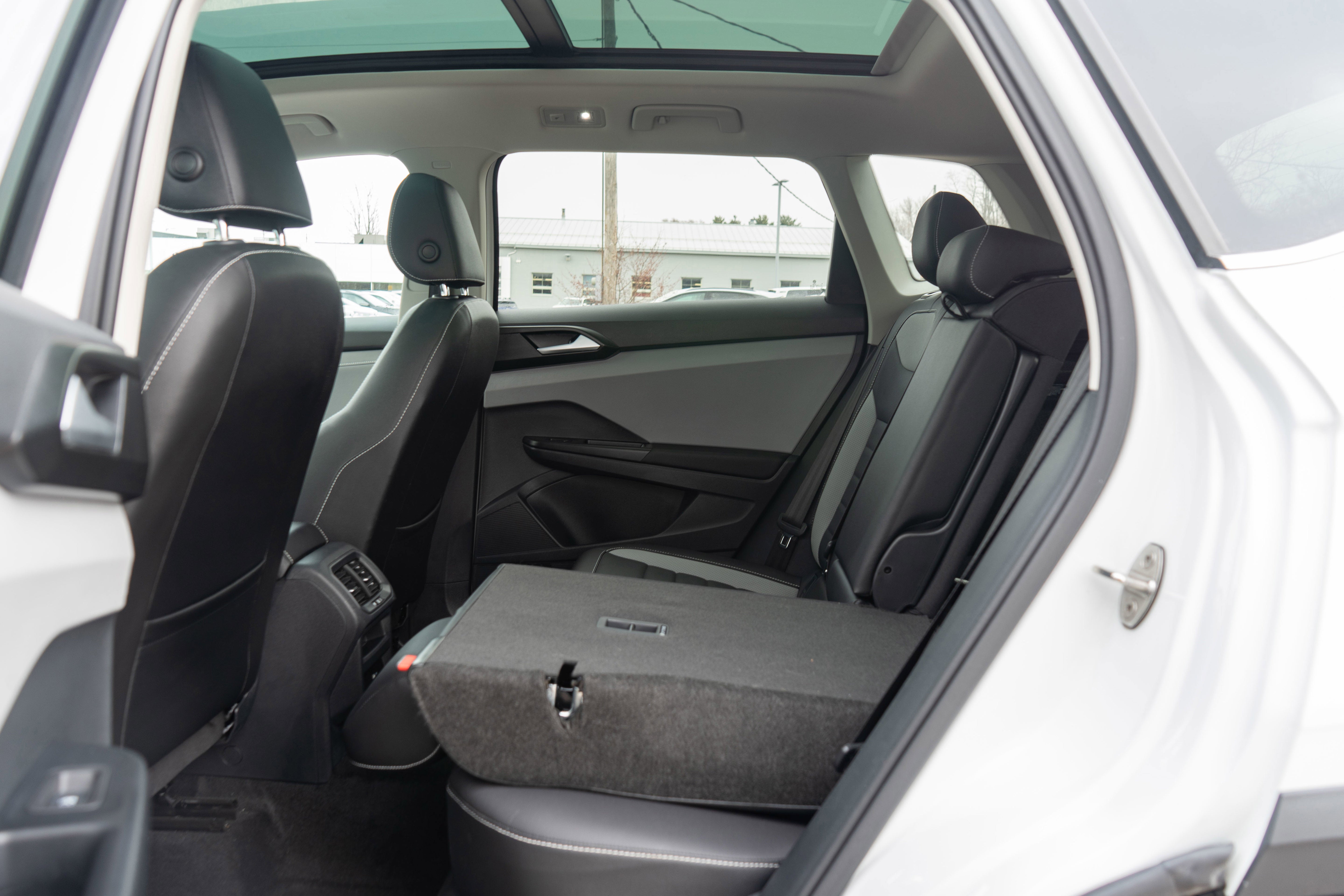 2023 Volkswagen Taos SEL