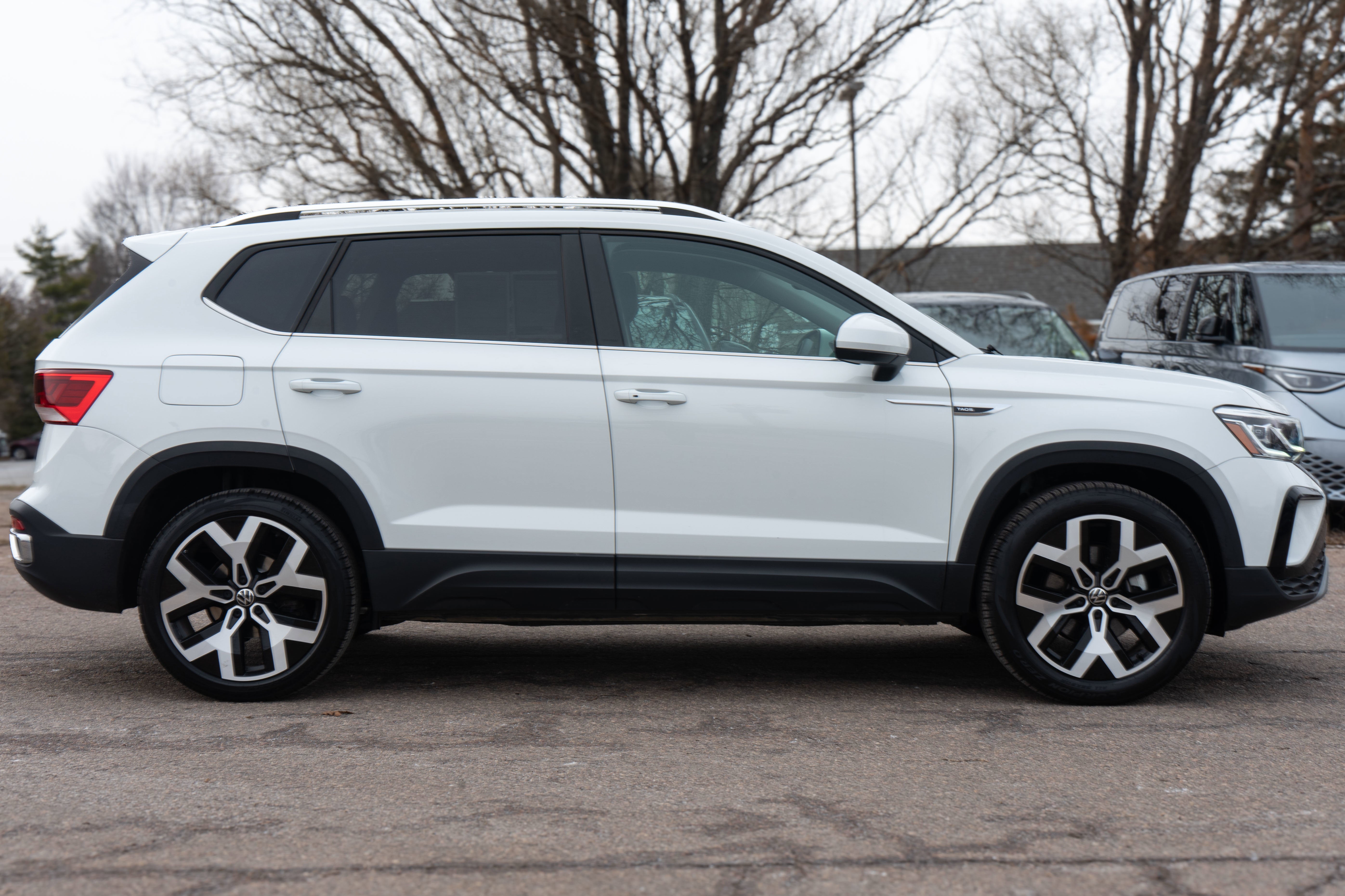 2023 Volkswagen Taos SEL