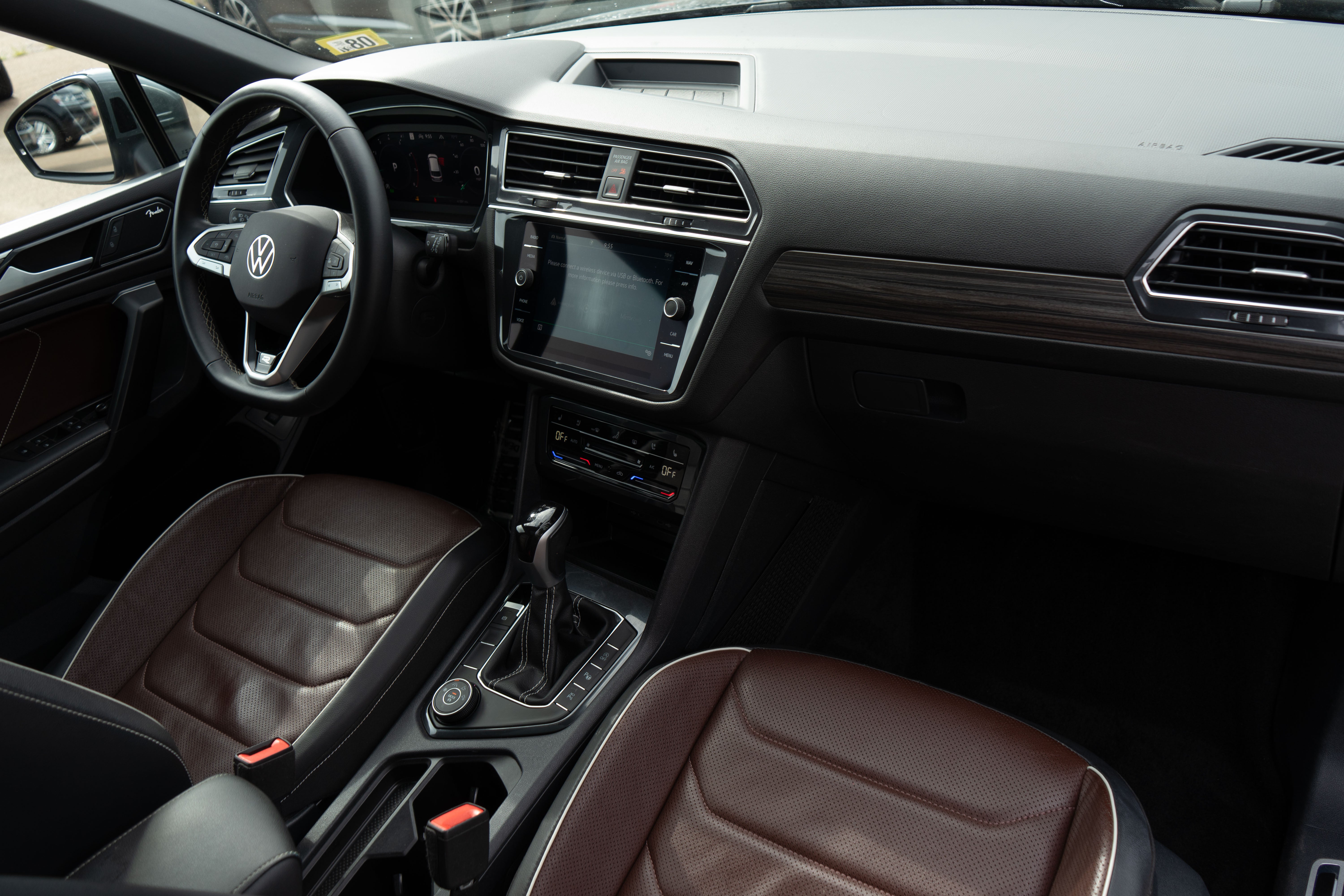 2023 Volkswagen Tiguan 2.0T SEL R-Line