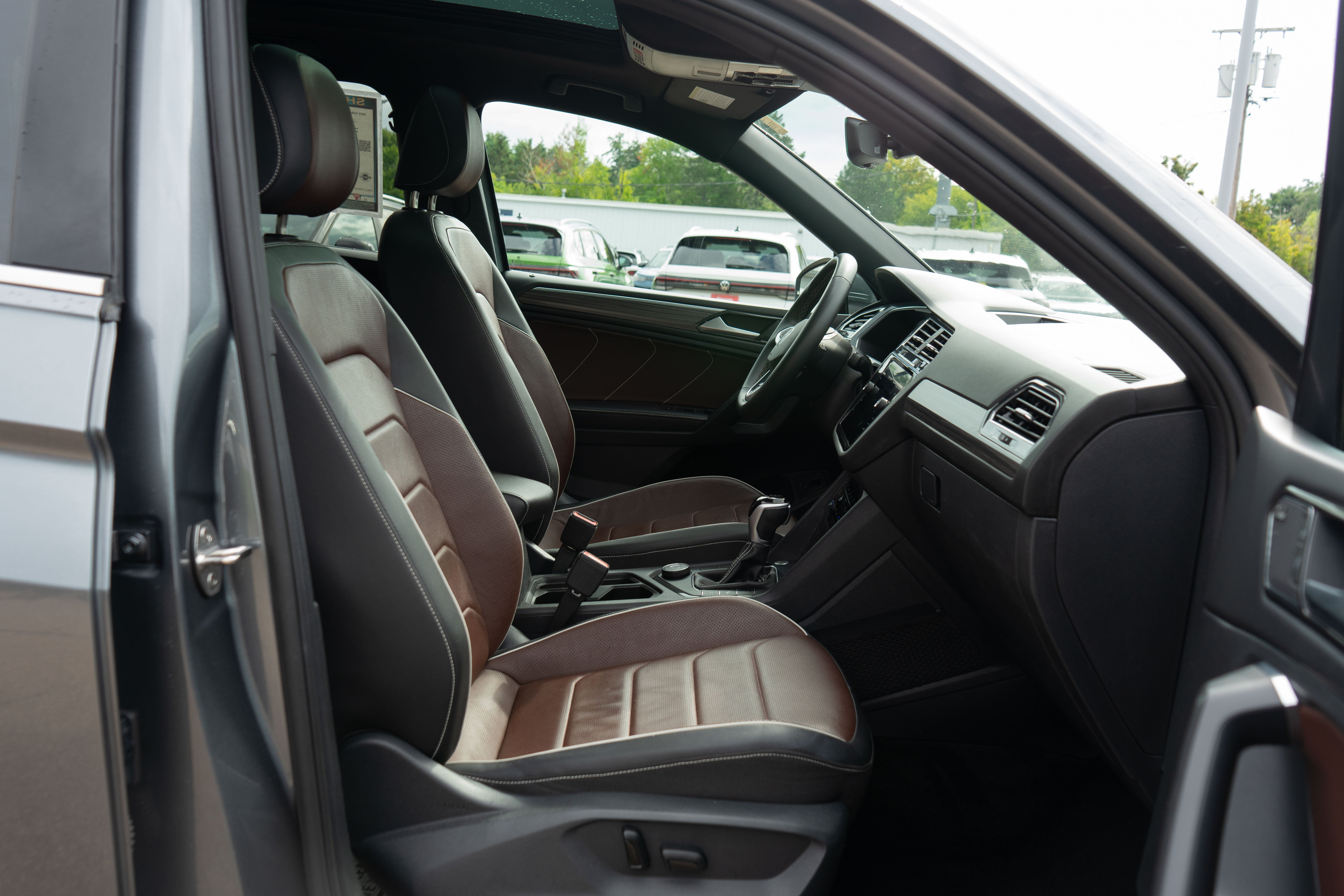 2023 Volkswagen Tiguan 2.0T SEL R-Line