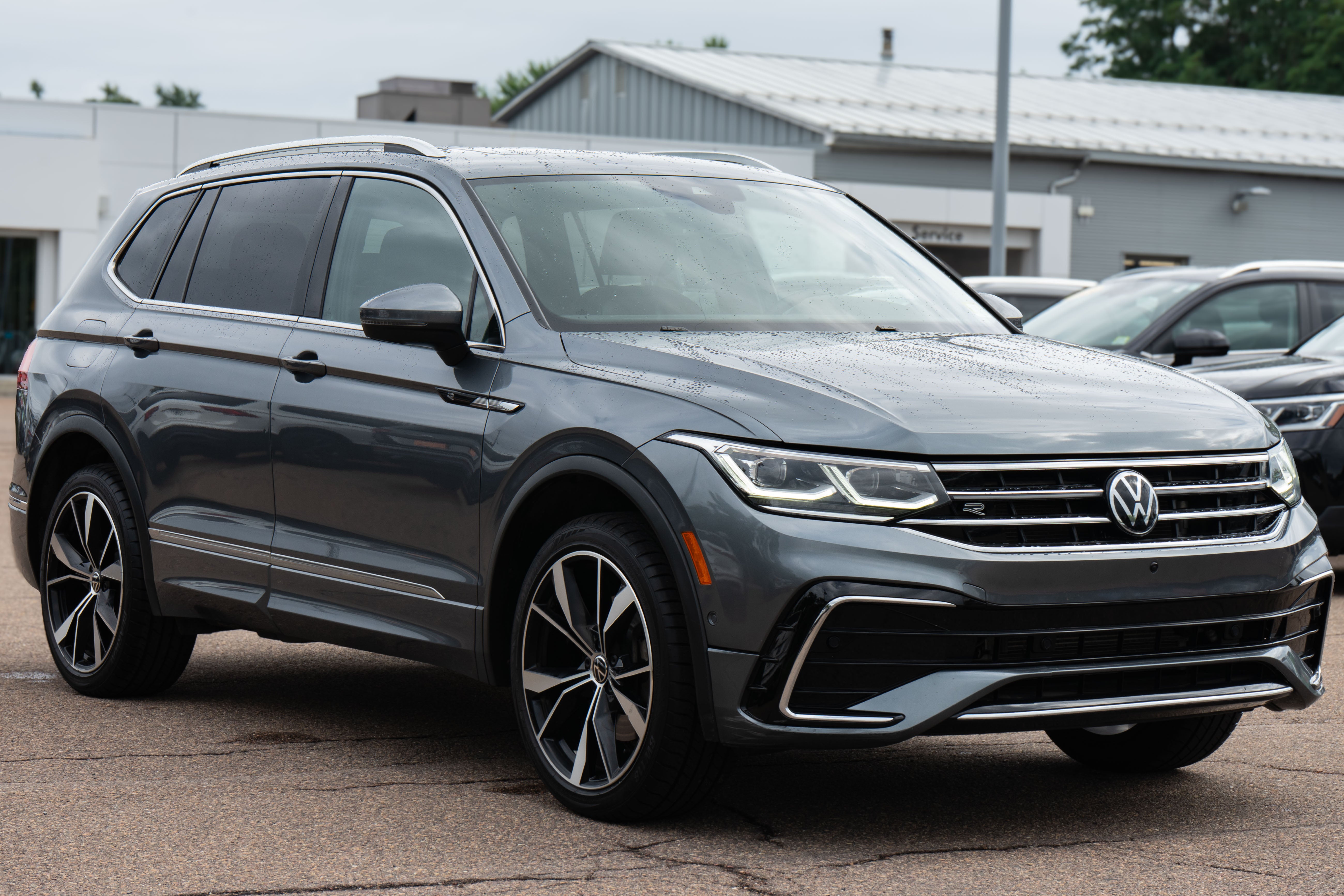 2023 Volkswagen Tiguan 2.0T SEL R-Line