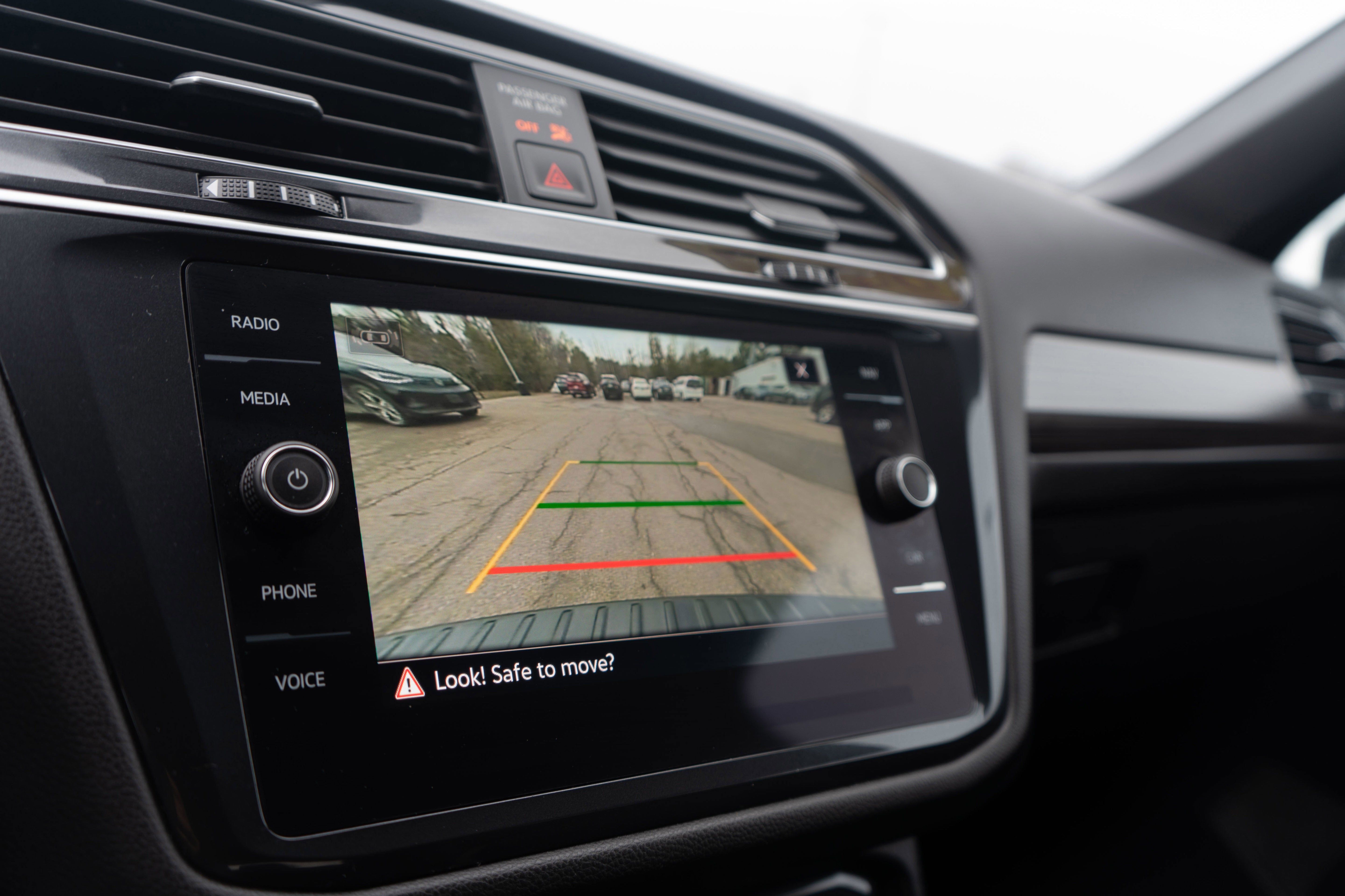 2024 Volkswagen Tiguan SEL R-Line