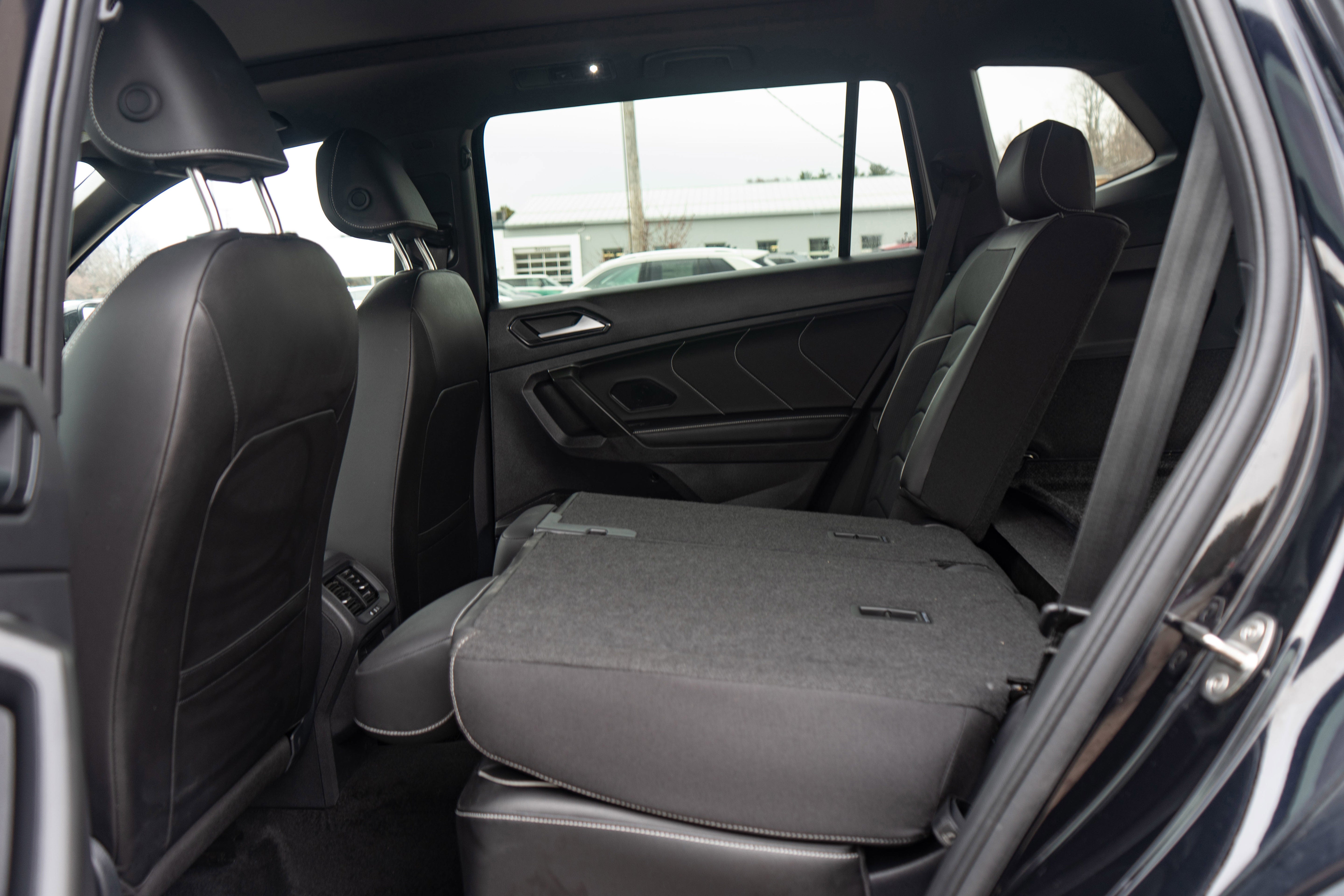 2024 Volkswagen Tiguan SEL R-Line