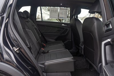 2024 Volkswagen Tiguan SEL R-Line