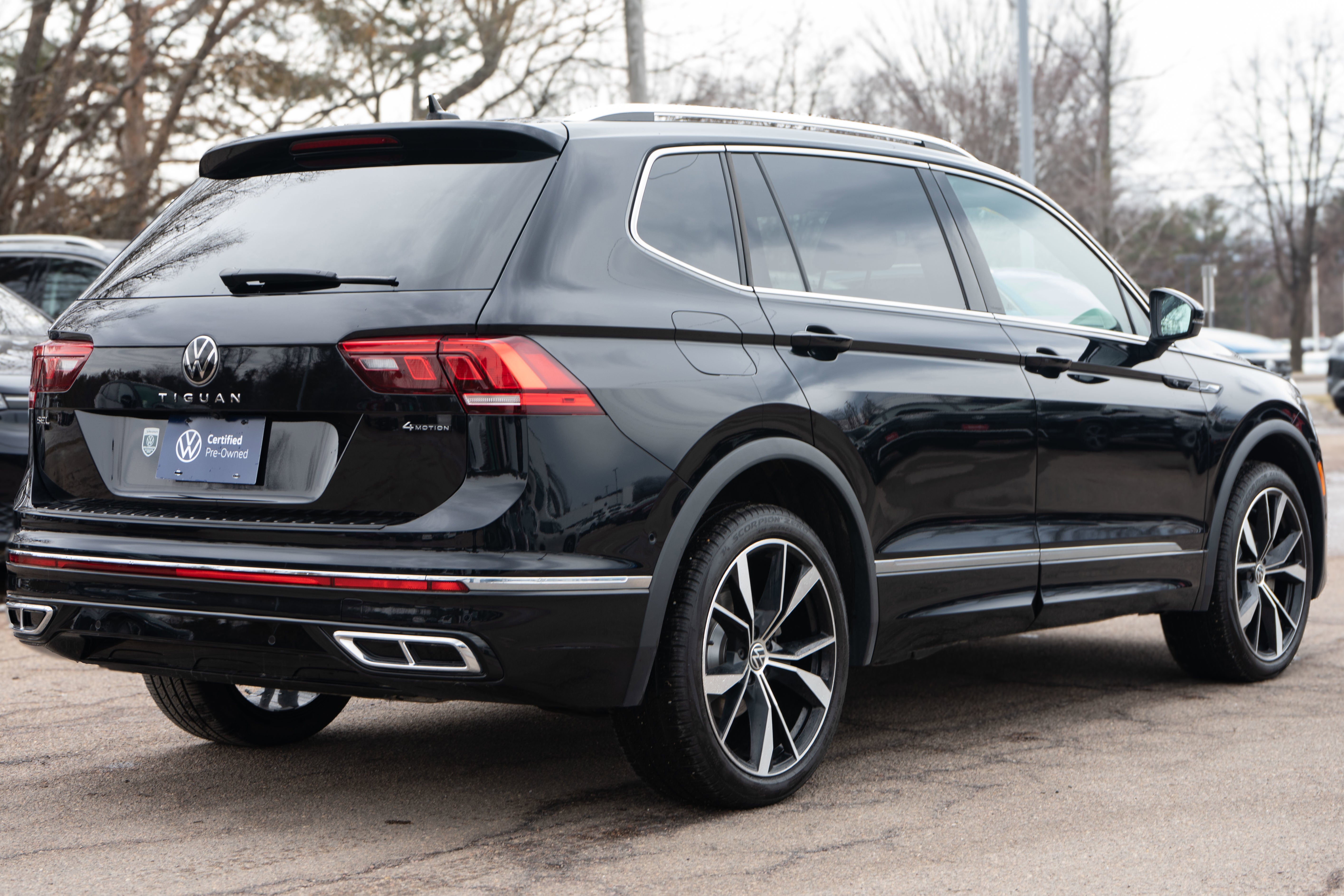 2024 Volkswagen Tiguan SEL R-Line