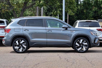 2024 Volkswagen Taos 1.5T SEL
