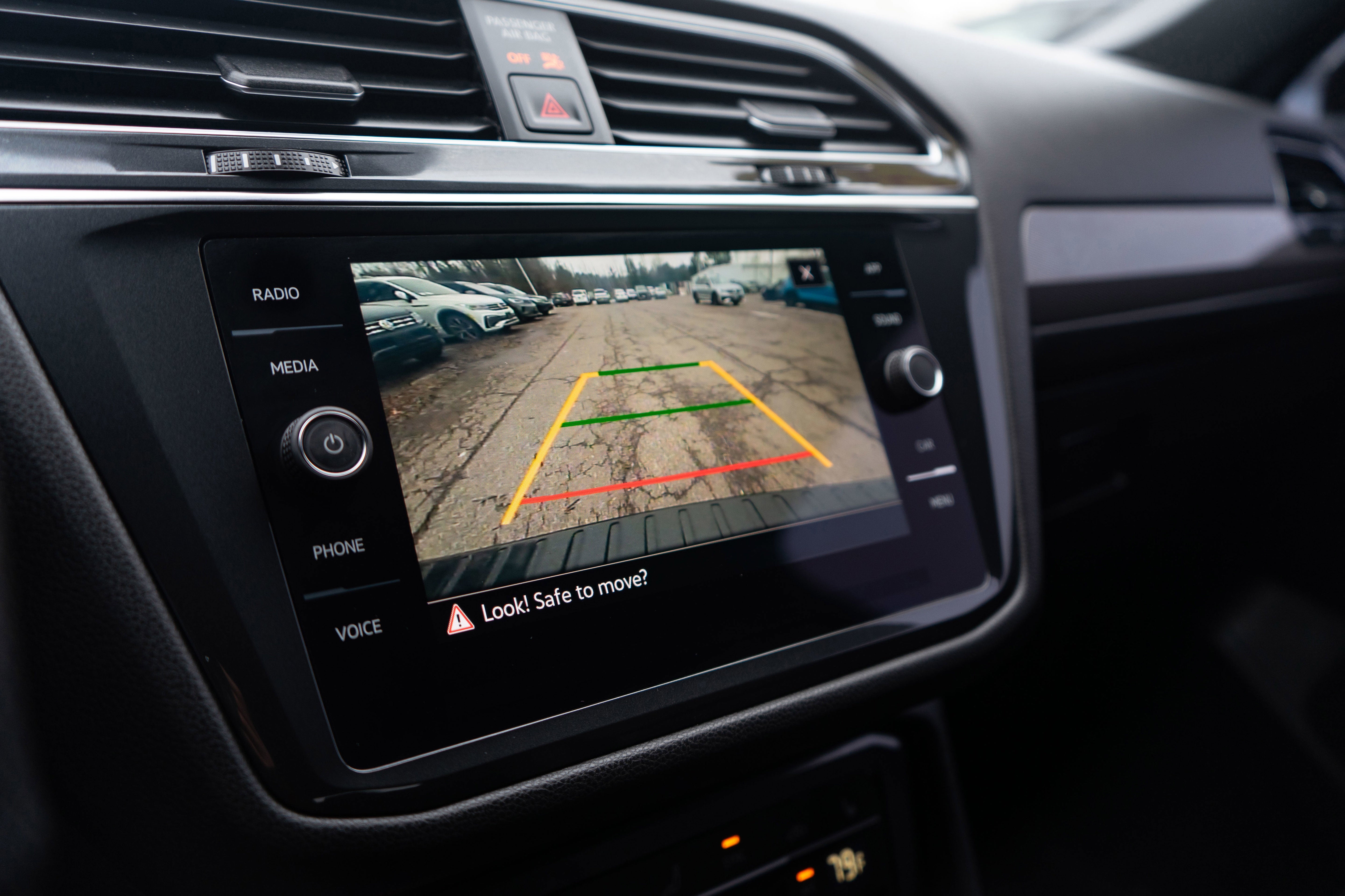 2022 Volkswagen Tiguan SE R-Line Black