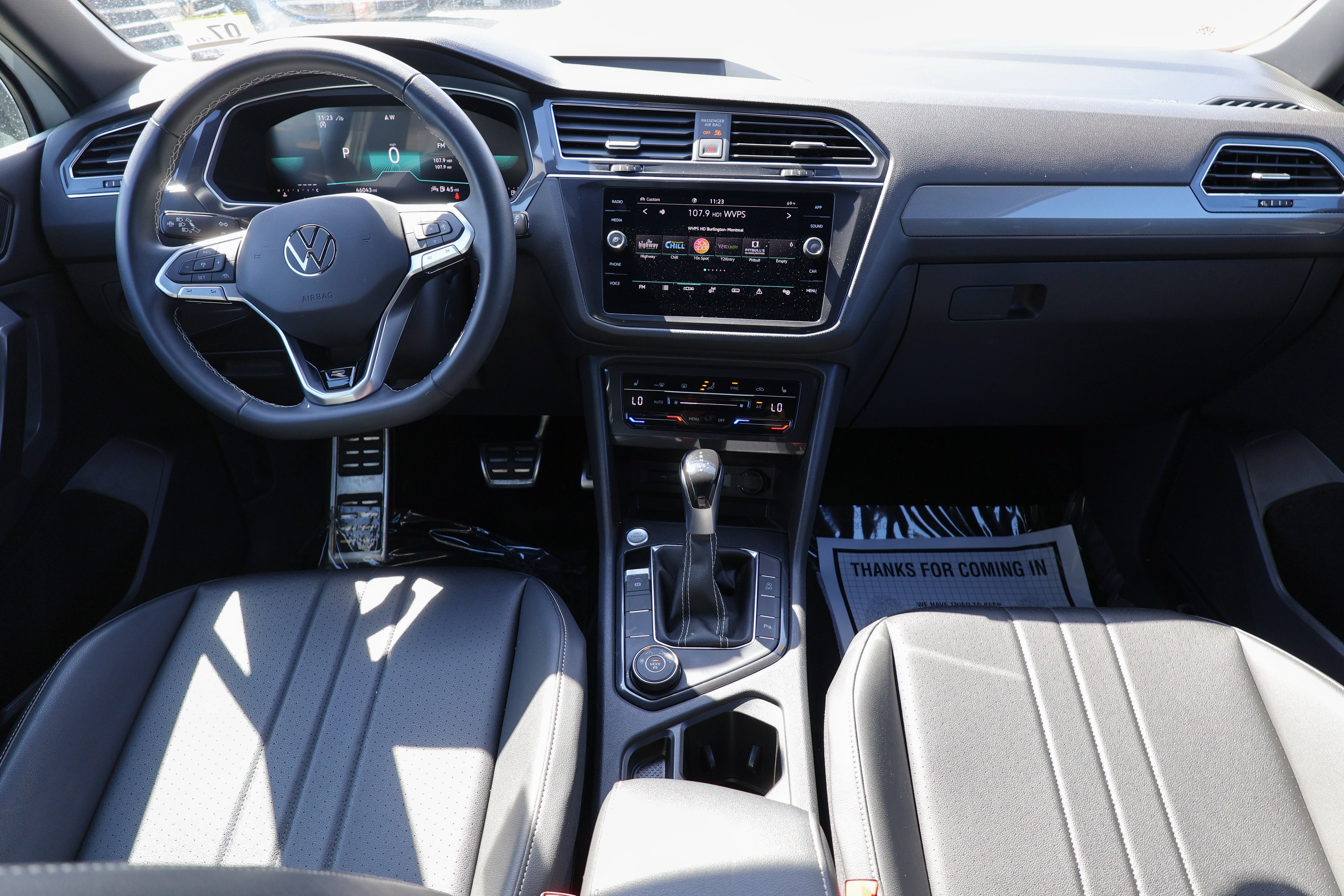 2023 Volkswagen Tiguan 2.0T SE R-Line Black