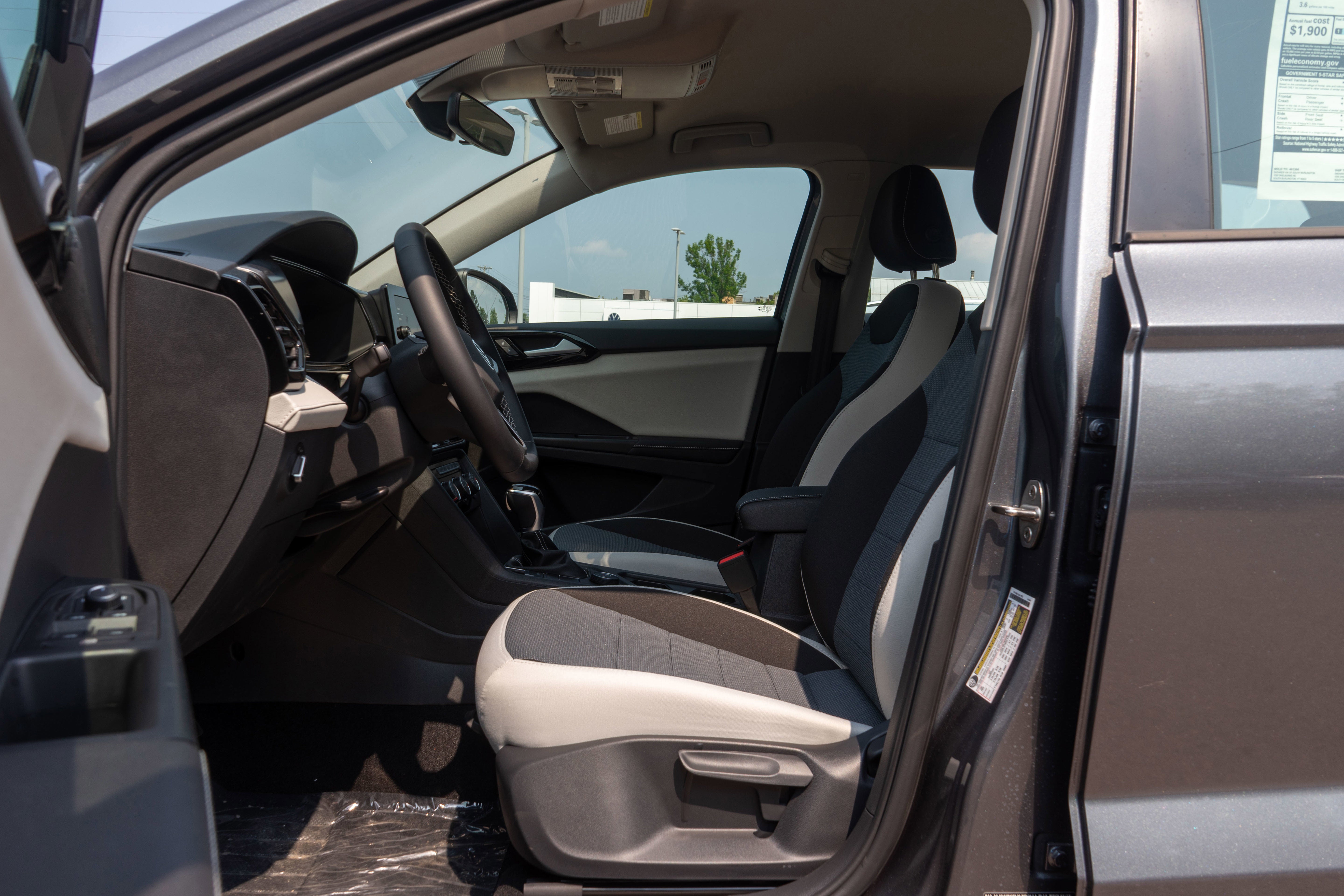 2025 Volkswagen Taos S