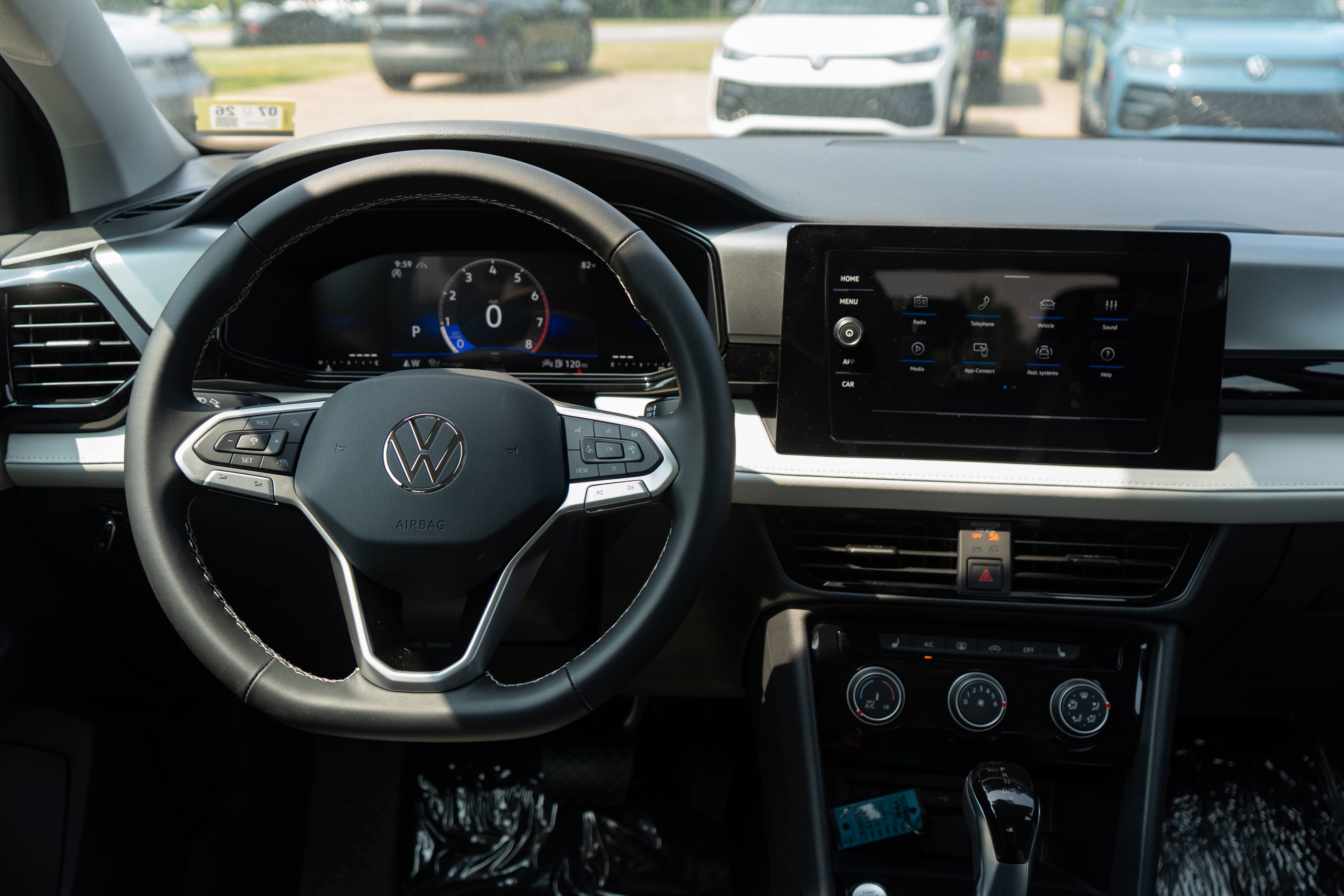 2025 Volkswagen Taos S