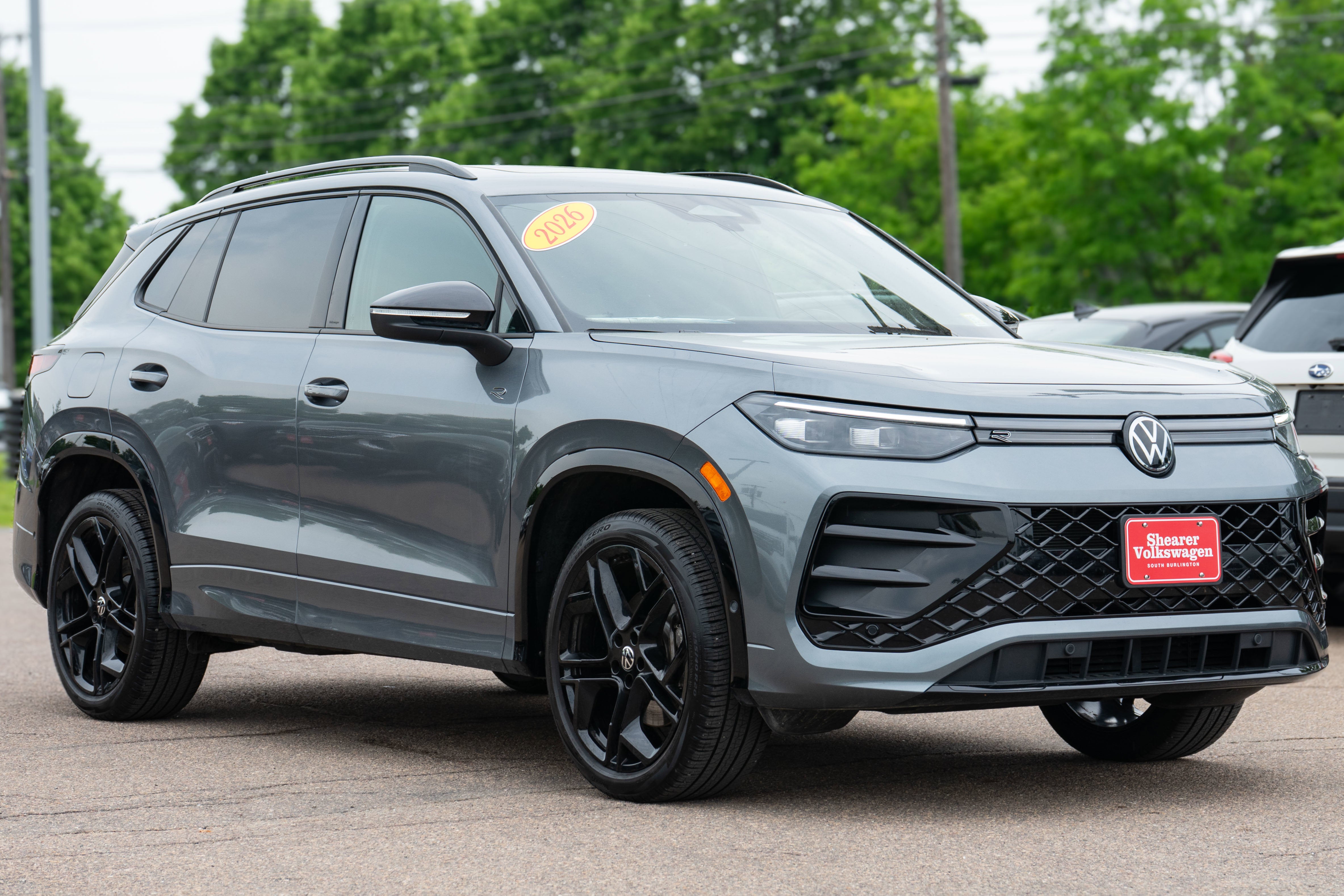 2026 Volkswagen Tiguan SE R-Line Black