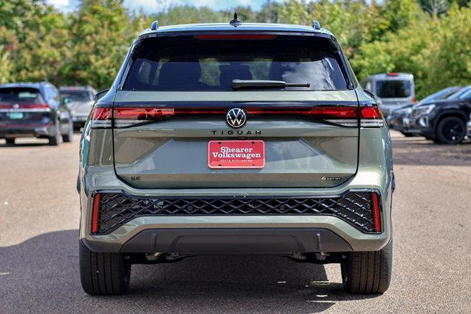 2026 Volkswagen Tiguan SE R-Line Black
