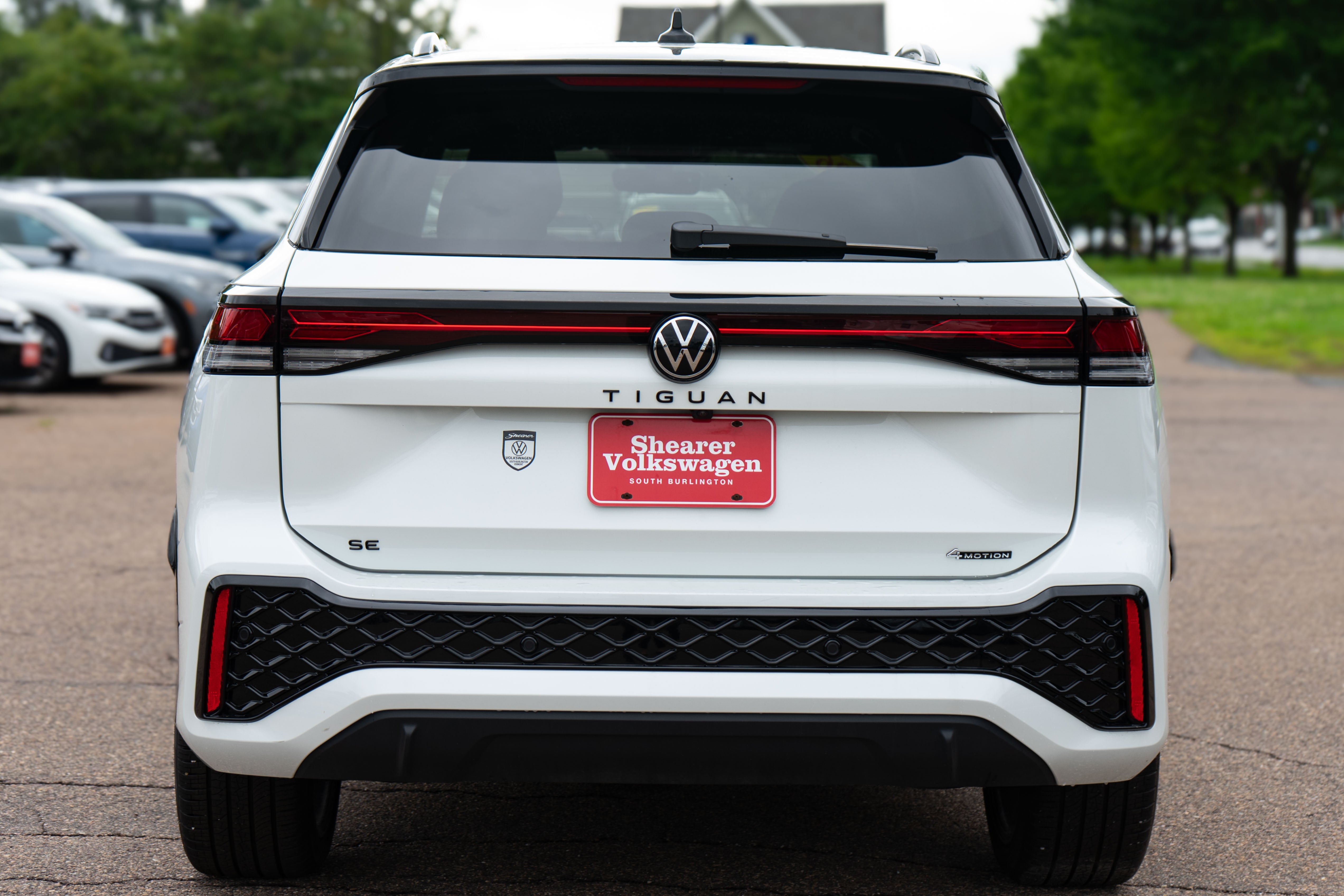 2026 Volkswagen Tiguan SE R-Line Black