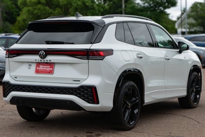 2026 Volkswagen Tiguan SE R-Line Black